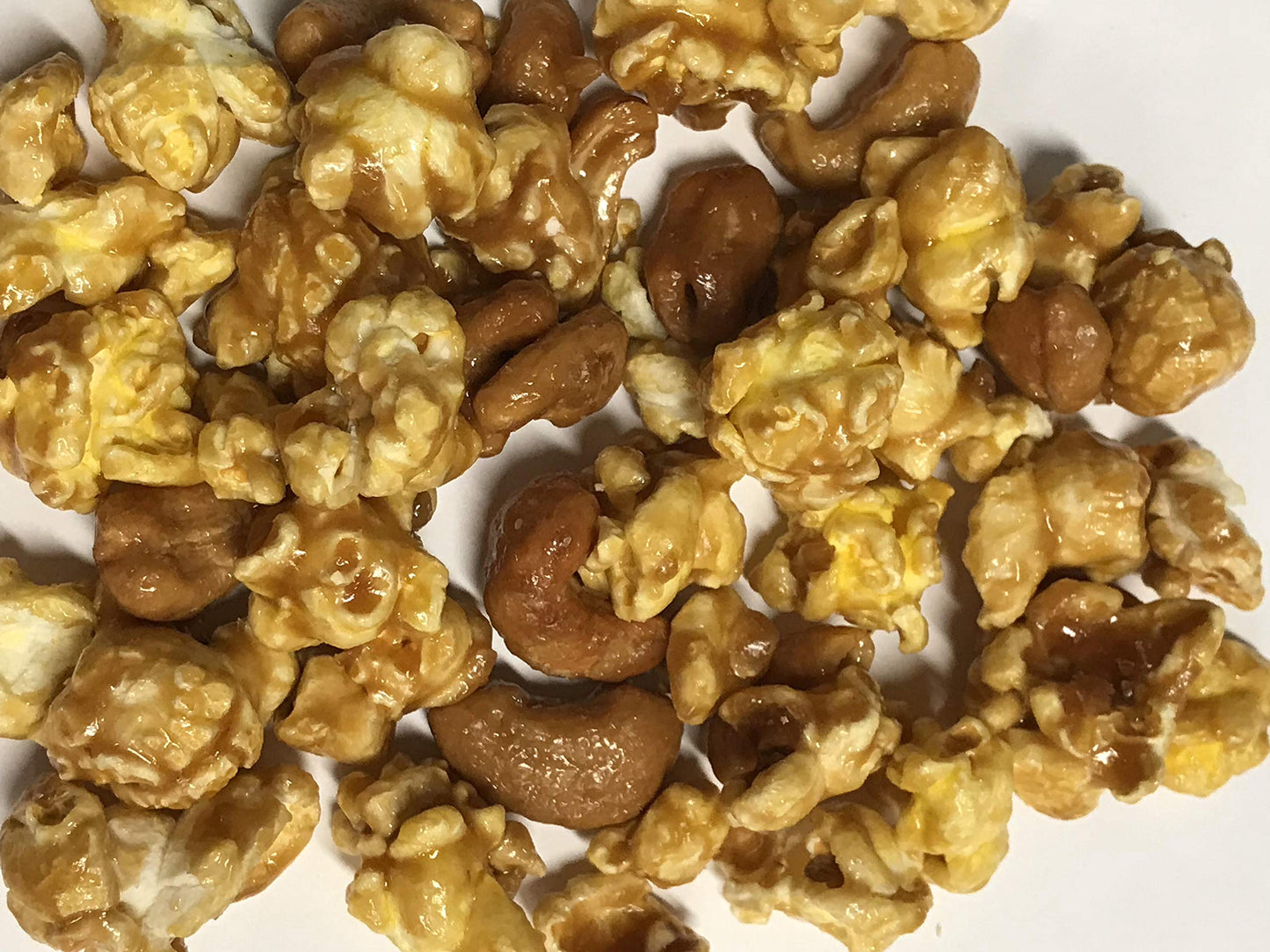 Damn Good Popcorn'S Caramel Cashew Gourmet Popcorn Pick Your Size (8 Oz)