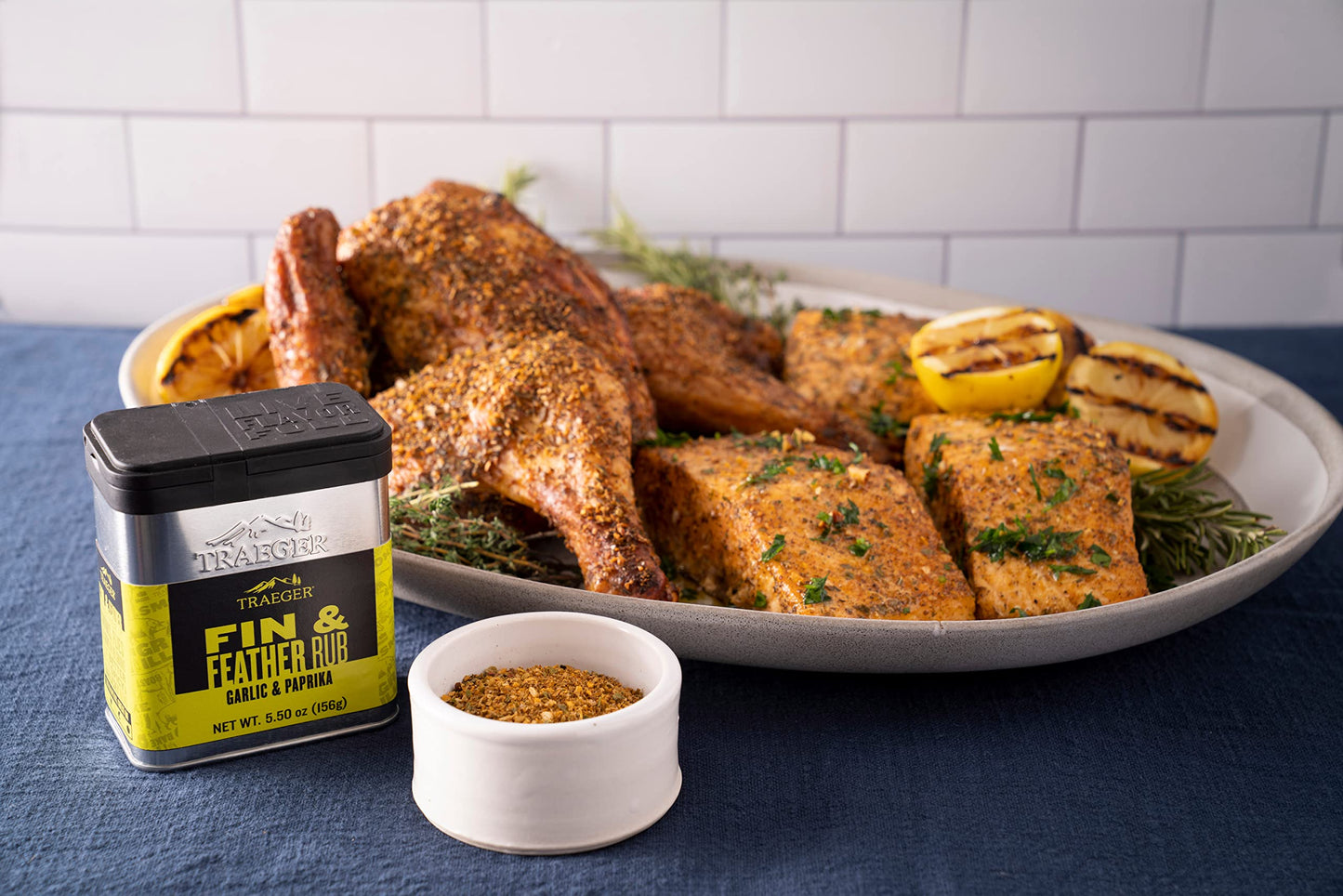 Traeger Grills SPC176 Fin and Feather Rub, Garlic & Paprika, 5.5 Ounce, Original Version