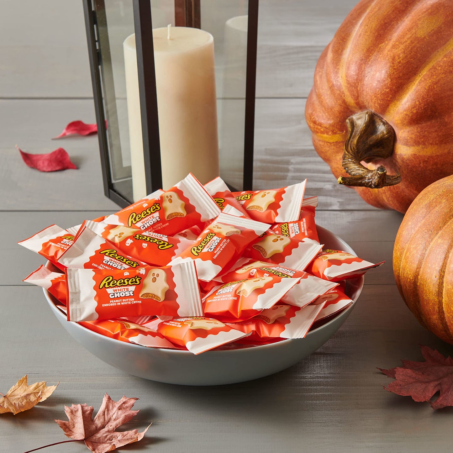 REESES White Creme Peanut Butter Snack Size White Ghosts, Halloween Candy Bag, 9.6 oz