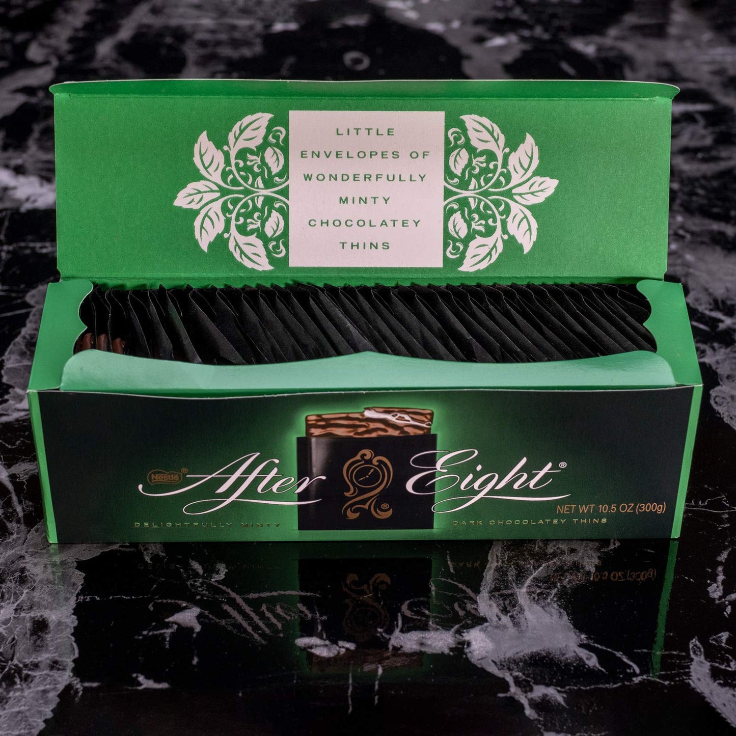 Nestle After Eight, Dark Mint Thins (30 Mints - 300g/10.5oz, PACK - 3)