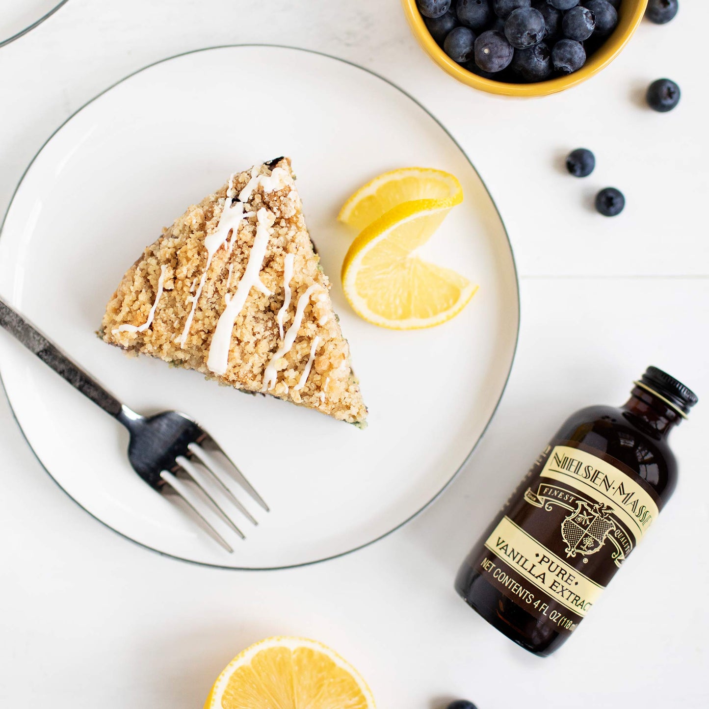Nielsen-Massey Pure Vanilla Extract For Baking And Cooking, 32 Ounce With Gift Box