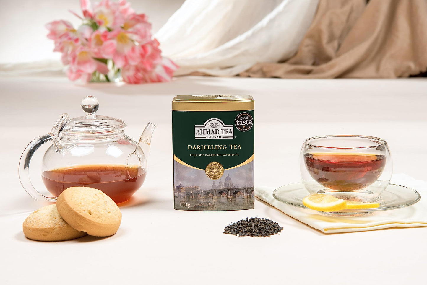 Ahmad Tea Black Tea, Darjeeling Tea Loose Leaf, Metal Tin, 100g - Caffeinated and Sugar-Free