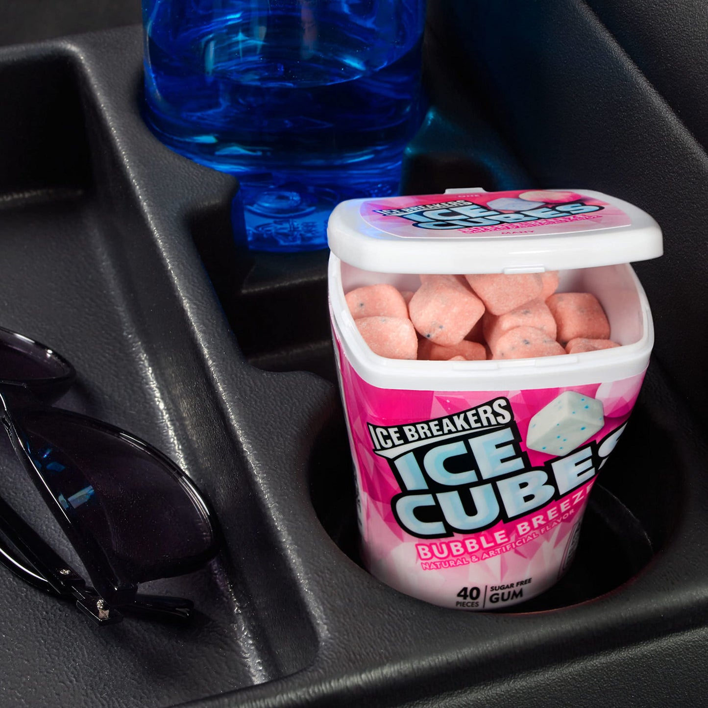 ICE BREAKERS Ice Cubes Bubble Breeze Sugar Free Chewing Gum Bottles, 3.24 oz (6 Count, 40 Pieces)