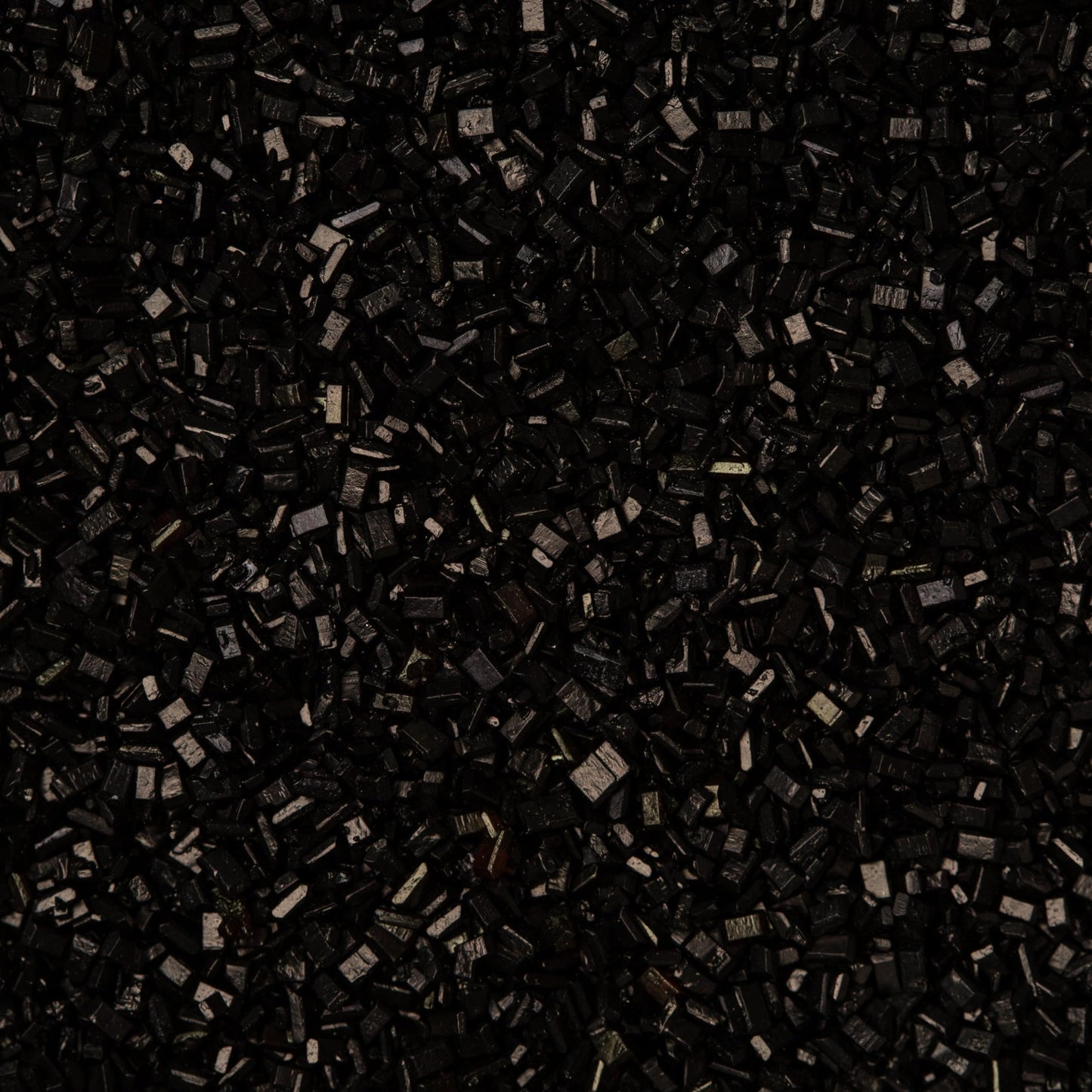 Wholesale Sugar Flowers Black Sugar Crystals Topping for Desserts 3.6 oz - Ideal for Cakes, Cookies, Cupcakes, and Baking