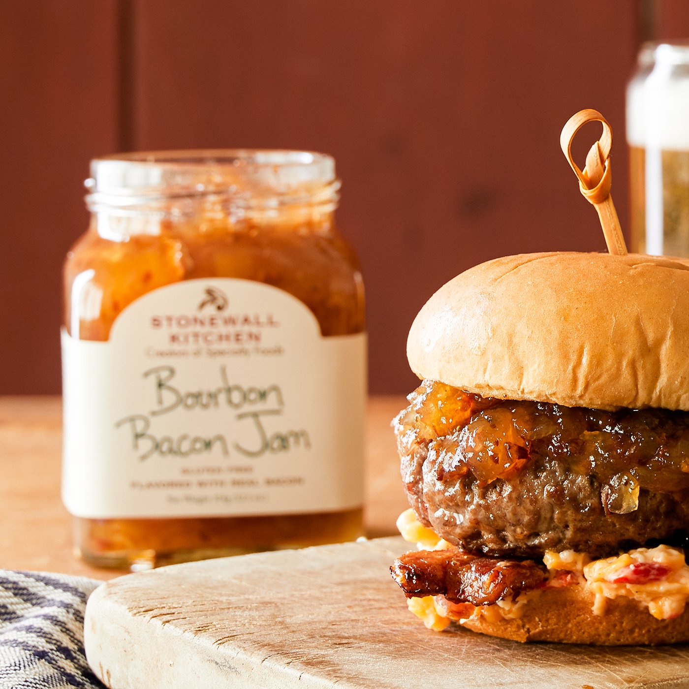 Stonewall Kitchen spirit-inspired flavor Bacon Jam, 12.5 Ounce, Brown, Pack of 1