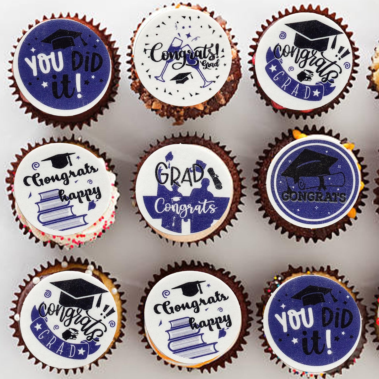 Ephlyn Graduation Cupcake Toppers, 54 Pcs Wafer Paper Grad Cap Picks, 1.8 cm, Purple, Class of 2025 Cake Decorations
