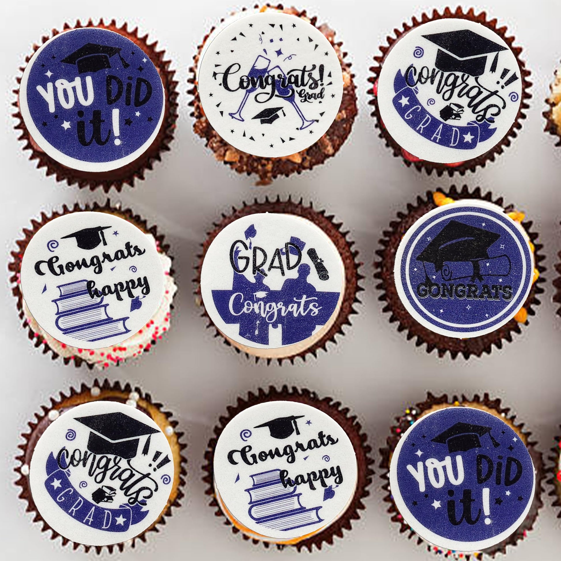 Ephlyn Graduation Cupcake Toppers, 54 Pcs Wafer Paper Grad Cap Picks, 1.8 cm, Purple, Class of 2025 Cake Decorations
