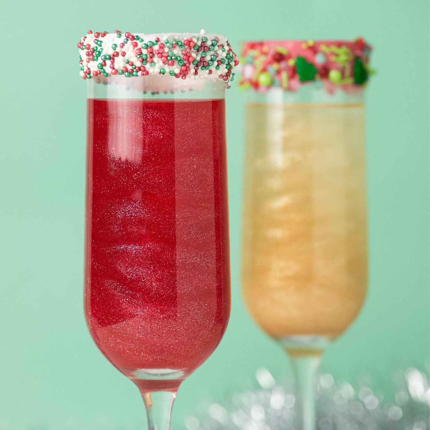 Sweets Indeed Edible Glitter, Perfect for Drinks, Cocktails, Beverages & Cake Decorating, Dessert Cake Topper, 4 grams (Red 4g)