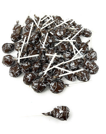 Chocolate Only Tootsie Pops Bulk Candy 60 Count Lollipops Suckers Variety Value Pack Aprox. 2.5 Lbs (40 Oz) Packaging Might Vary