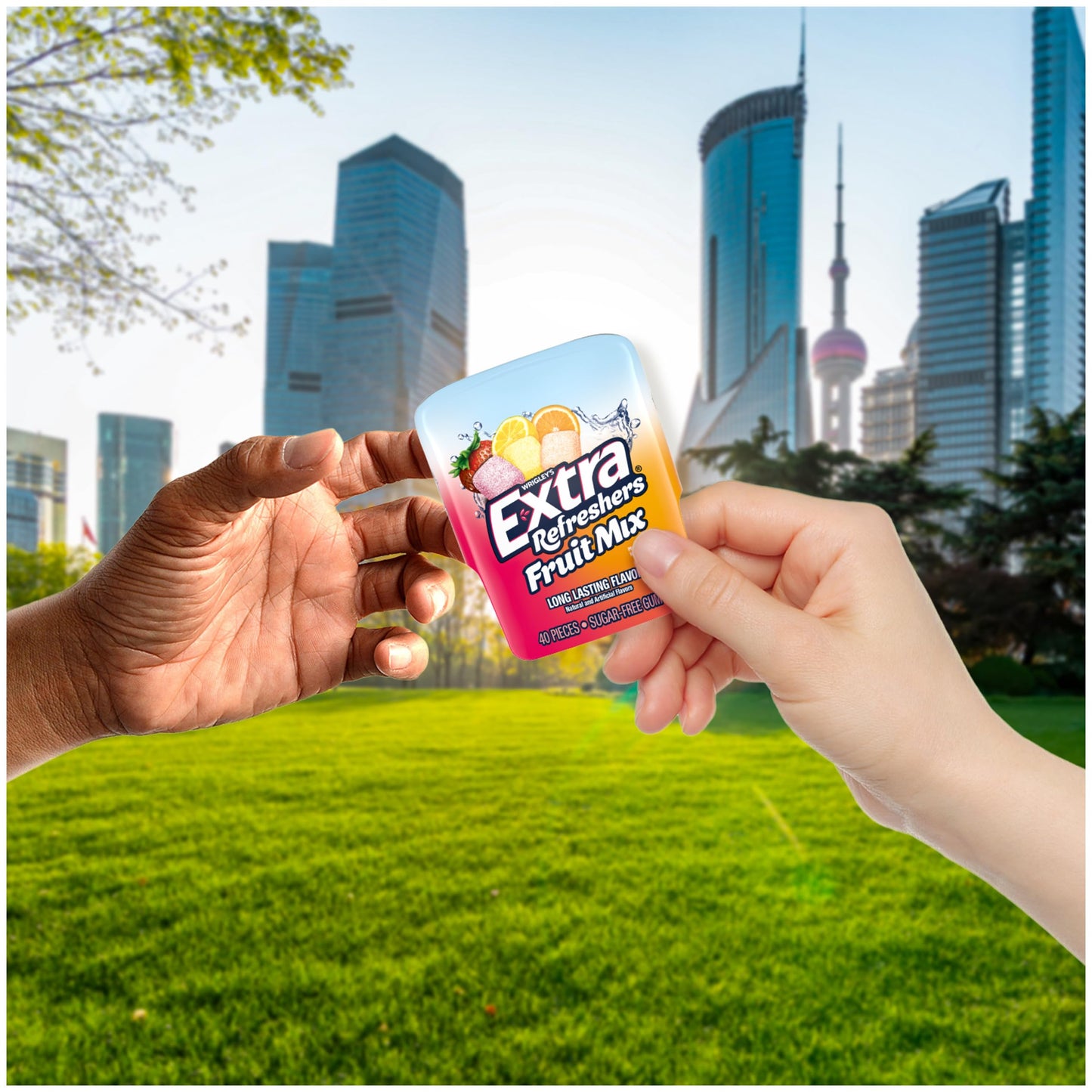 Extra Gum Refreshers Sugar-Free Chewing Gum, 40 Count Bottle, Assorted Flavors, Pack of 6