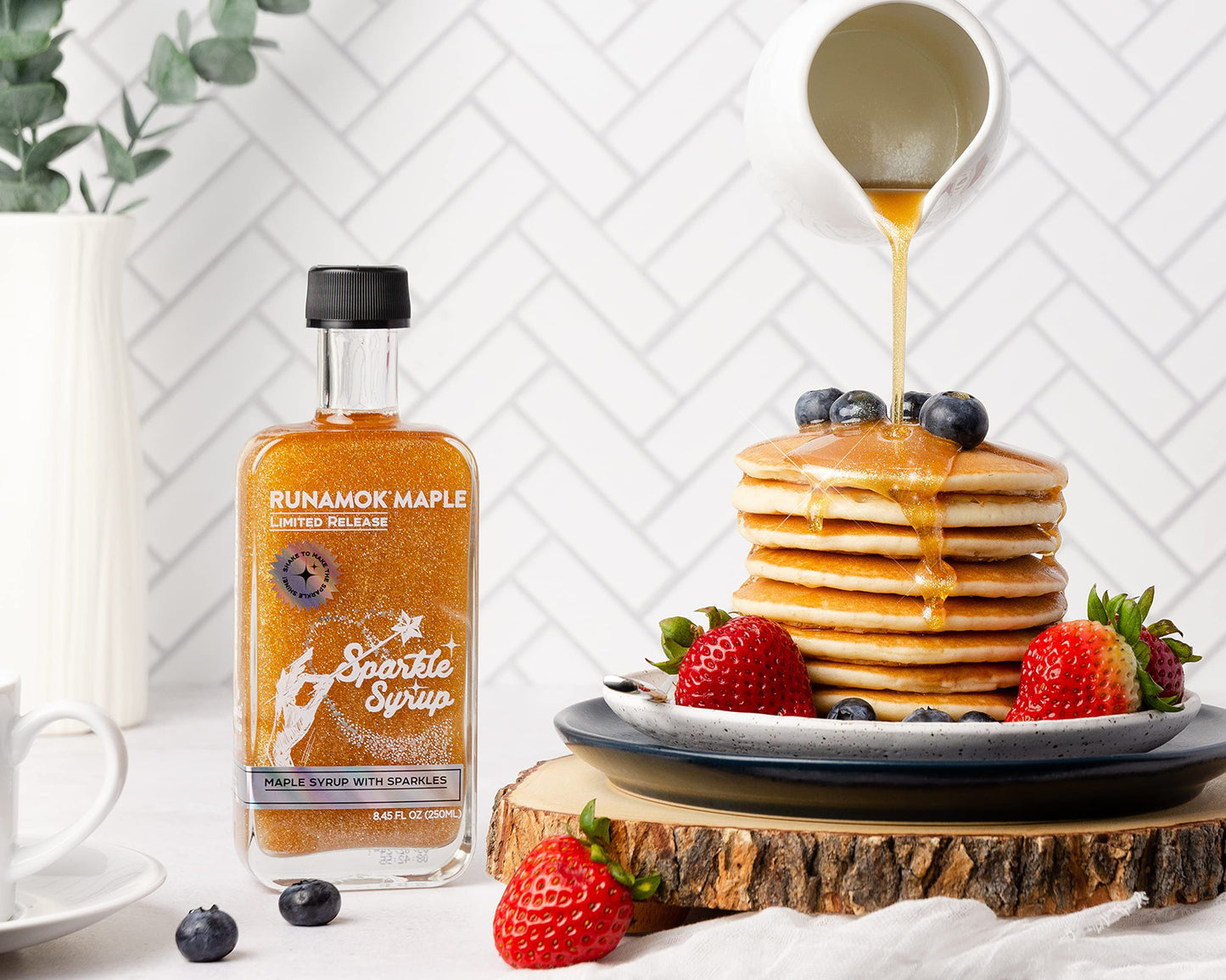 Runamok Sparkle Syrup - Maple Syrup with Edible Sparkles, 8.45 Fl Oz (250mL)