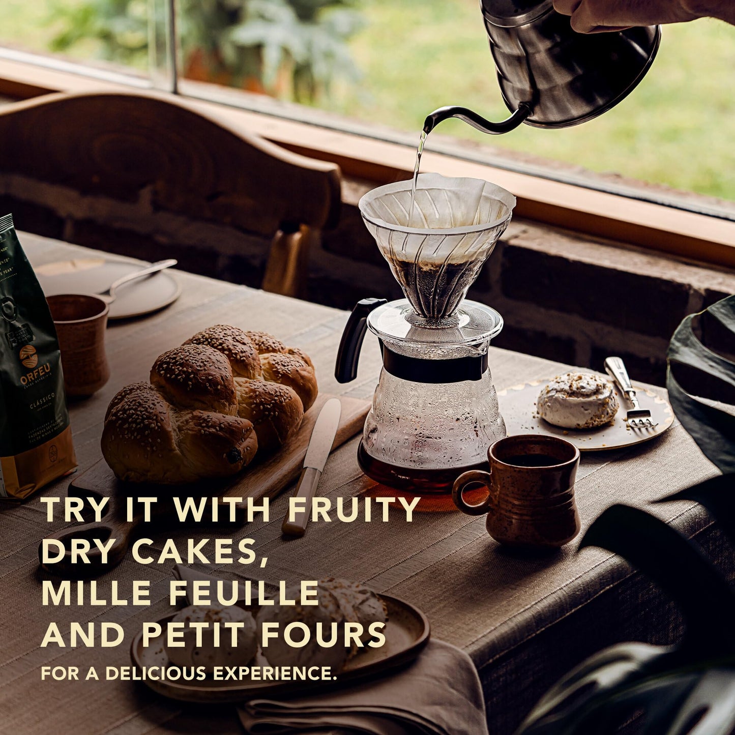 CAFÉ ORFEU Special Coffee Yellow spirit-inspired flavor 100% Arabica Light Medium Roast 8.8oz