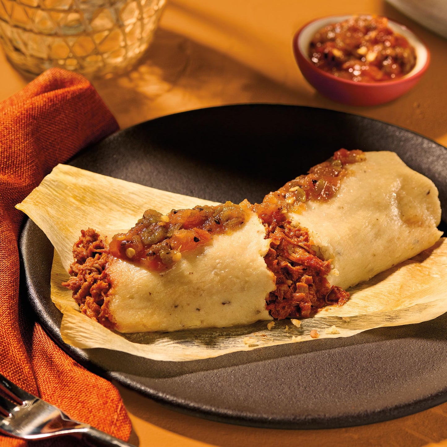 Del Real Foods Chicken Tamales in Red Sauce, 6 Count (24 oz) | Authentic Mexican, Ready to Eat, Heat & Serve Hand-Wrapped Corn M