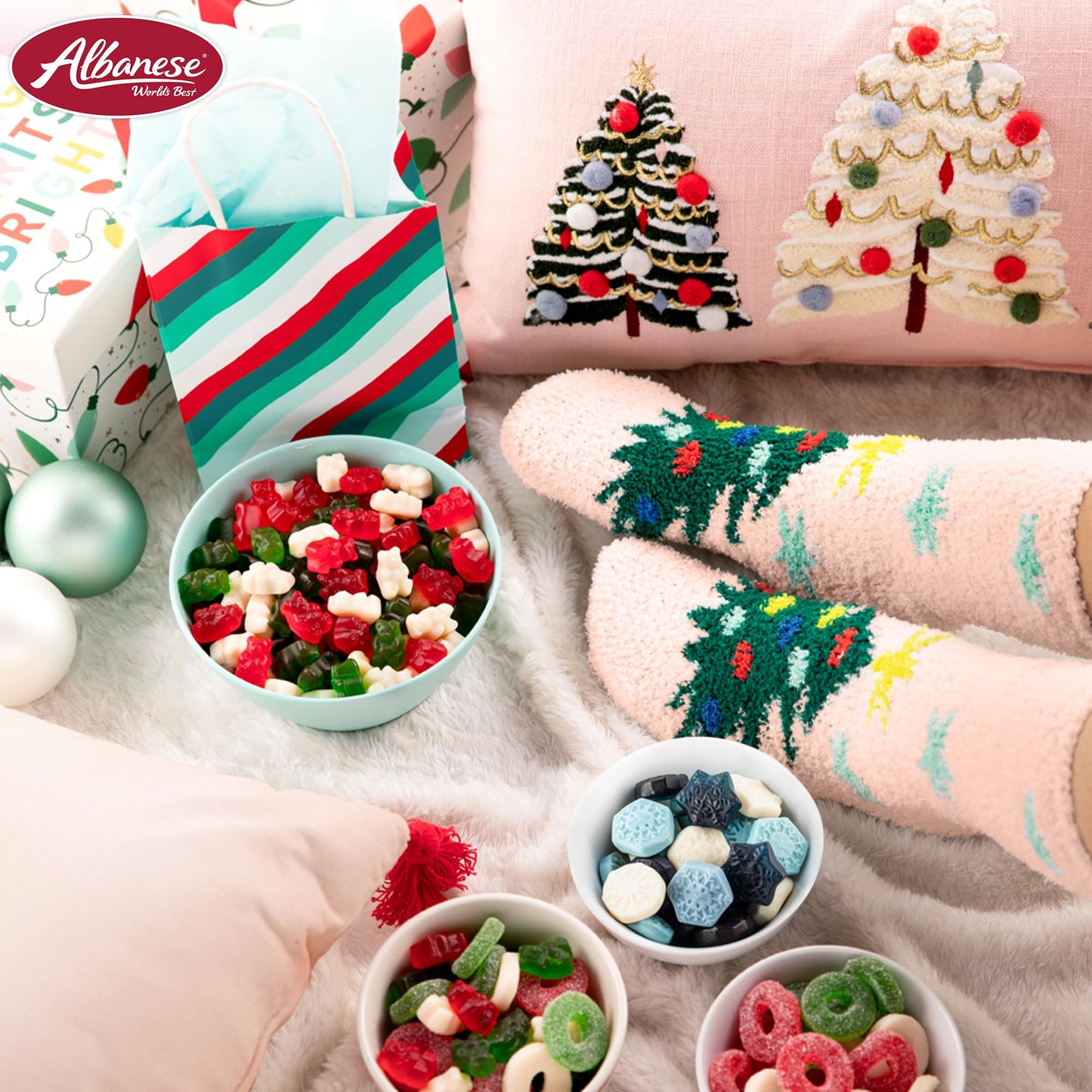 Albanese Worlds Best, Holiday Candy, Christmas Wreath Gummies, 4.5lb Bag, Great Stocking Stuffers, Gluten-Free
