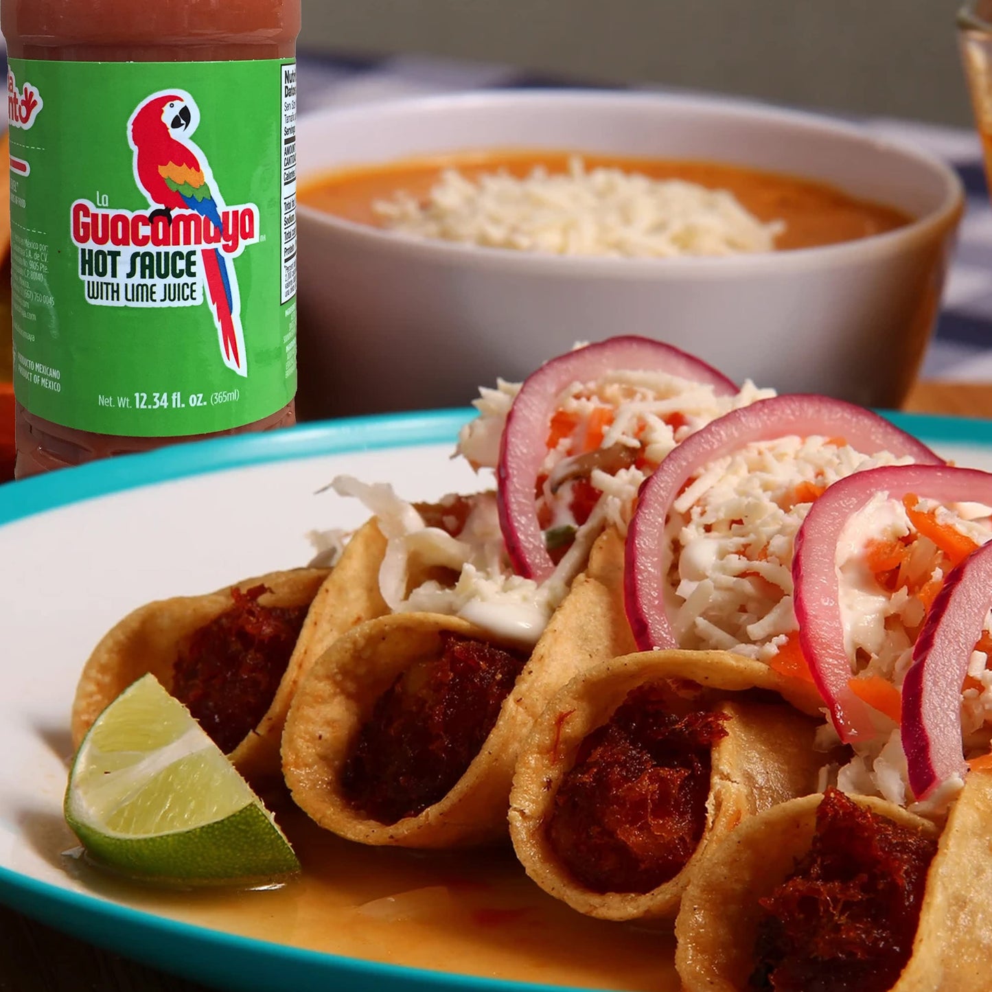 La Guacamaya Authentic Hot Sauce With Lime Juice (33.81 Fl.Oz.) - Mexican Hot Sauce - Salsa Hot - Spicy Sauce Mexican Food - Pic