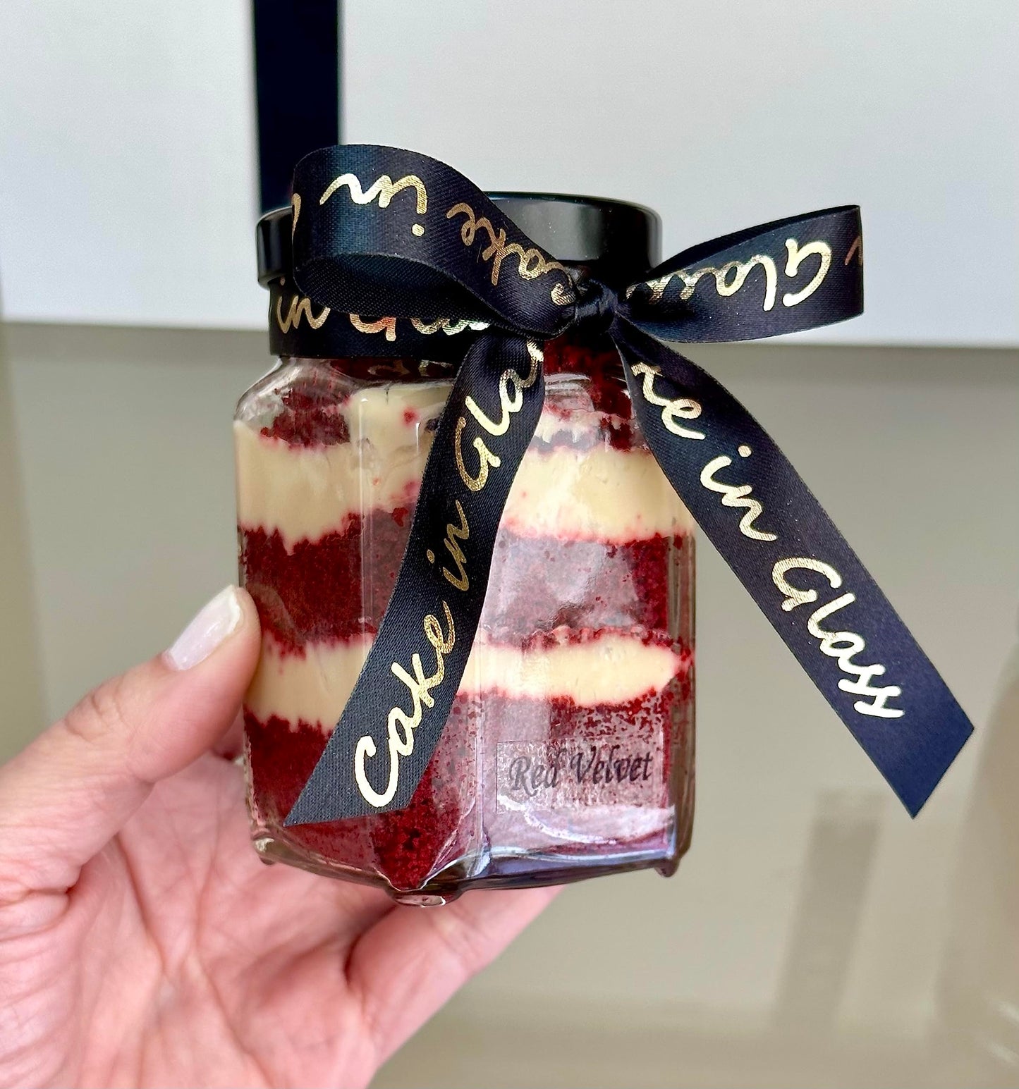 Gourmet 2 Cakes In A Jar Set - Duo Chocolate Cake In Jar With Special Chocolate Cake Layered With White Belgian Chocolate Brigad