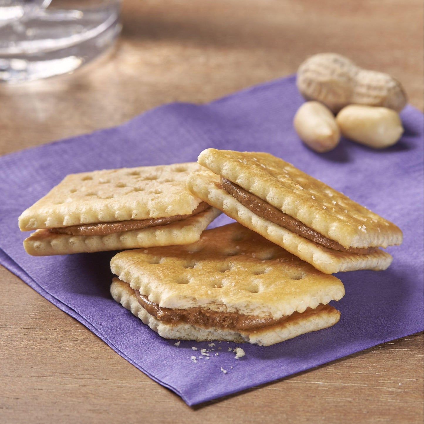 Keebler Sandwich Crackers, Single Serve Snack Crackers, Office And Kids Snacks, Toast And Peanut Butter (12 Trays, 96 Packs)