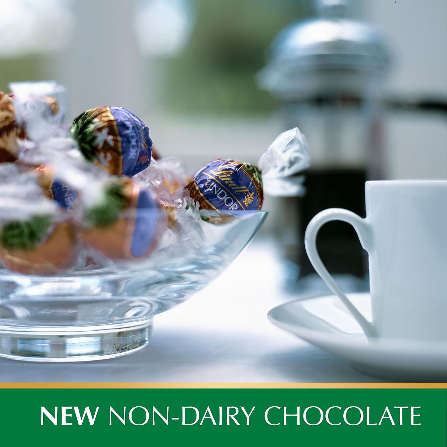 Lindt Lindor Oatmilk Dark Chocolate Candy Truffles, Non-Dairy Chocolate Truffles With Smooth, Melting Truffle Center, 5.1 Oz.