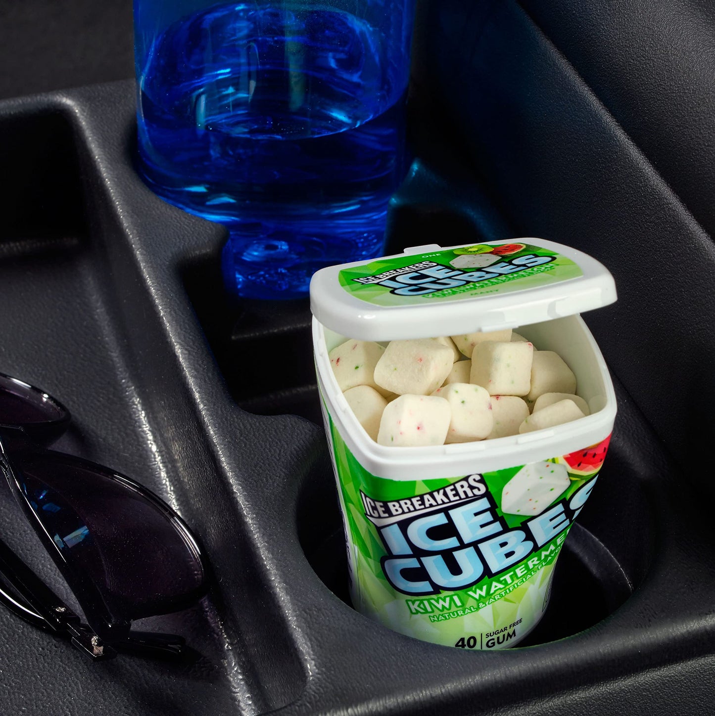 ICE BREAKERS Ice Cubes Kiwi Watermelon Sugar Free Chewing Gum Bottles, 3.24 oz (6 Count, 40 Pieces)