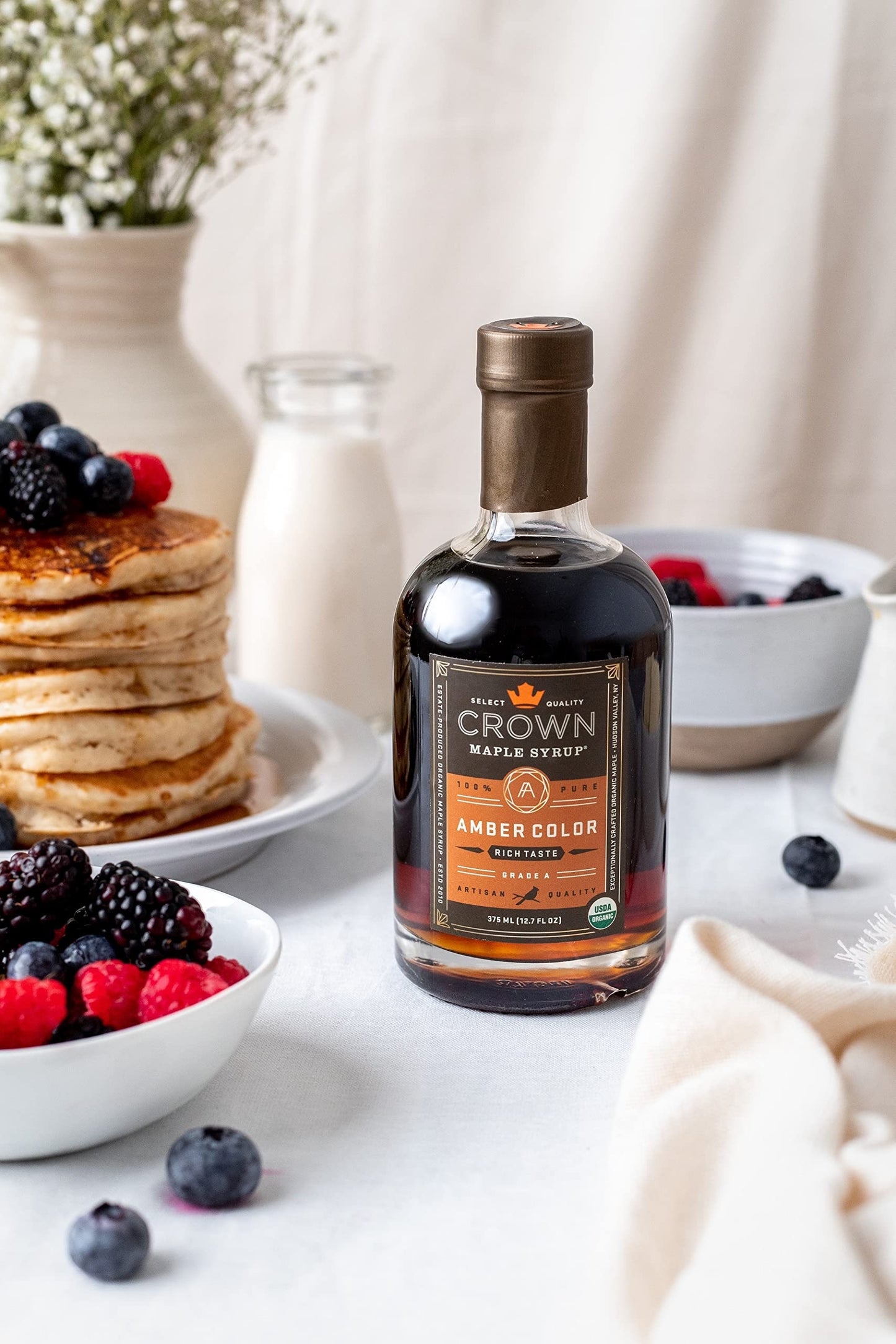 Crown Maple Amber Color, Rich Taste Organic Maple Syrup, 25 Fl Oz, Flavor Marinades, Cocktails, Pancakes, Squash & Bacon