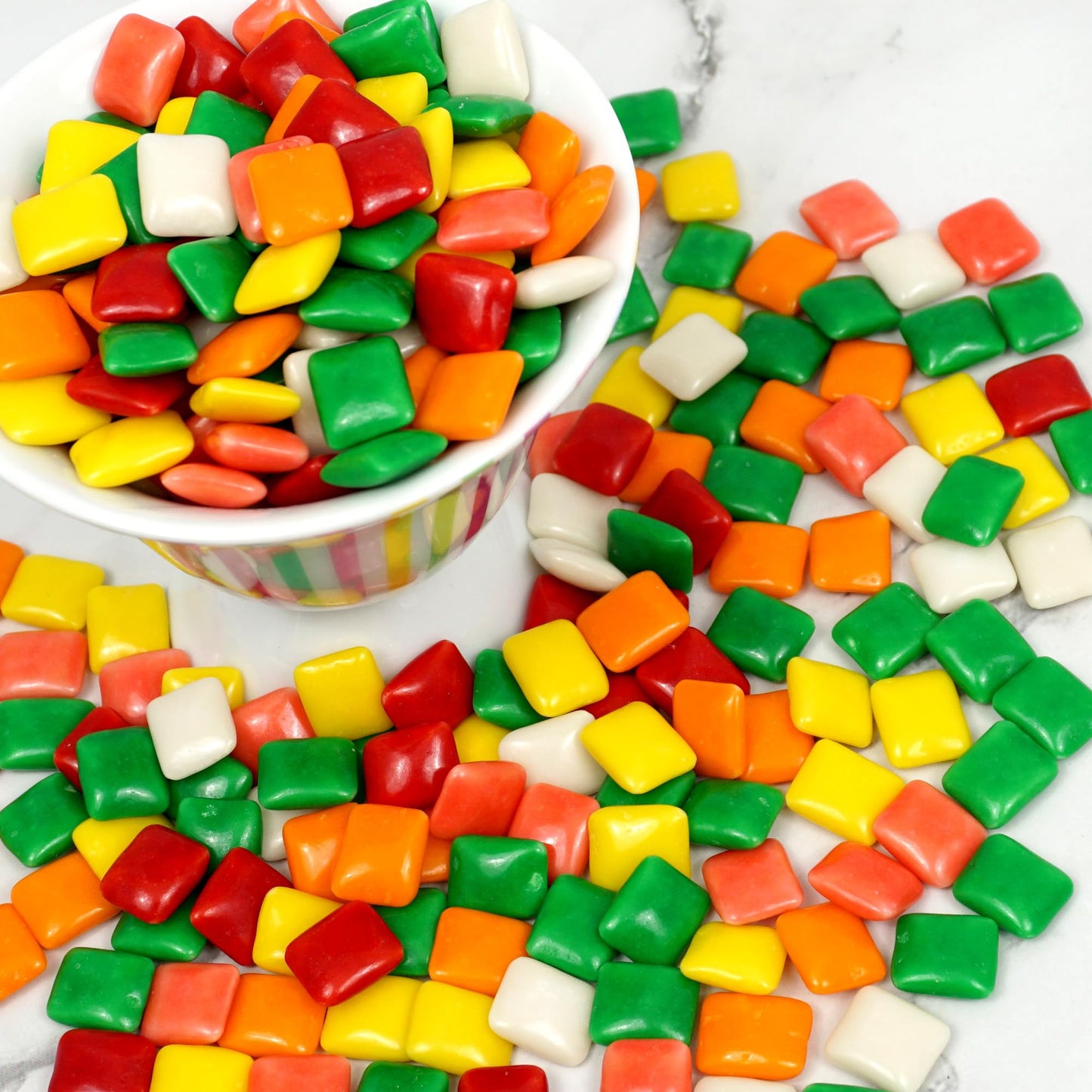 Chiclets Gum Original - 4 Pound Bag (Approx 1520) Gum Assorted Flavors - Bubble Gum Machine Refill - Bulk Candy - Chewing Gum Bu