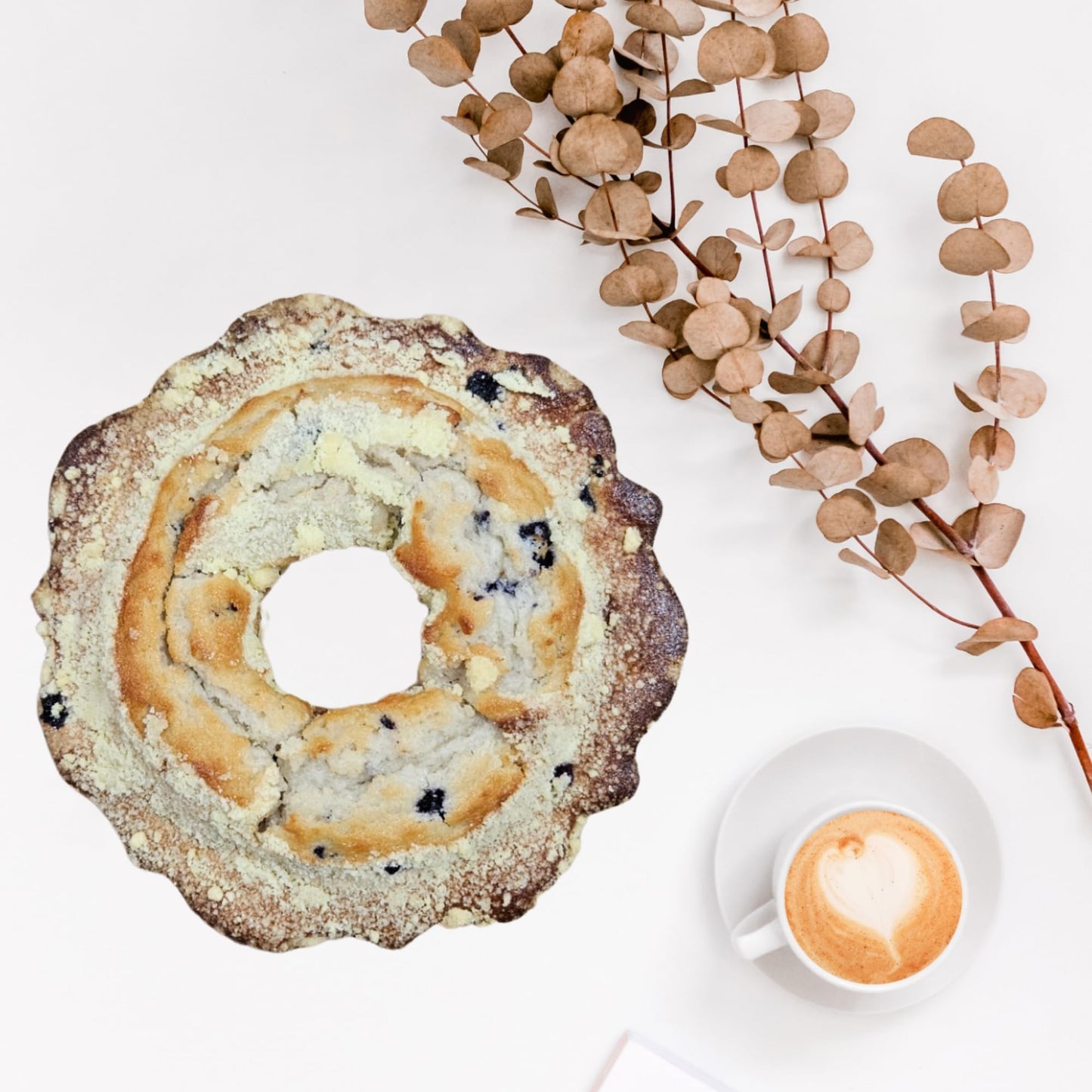 Carlotta s Bakery Authentic New York Round Coffee Cakes (24 Oz, Blueberry Crumb)