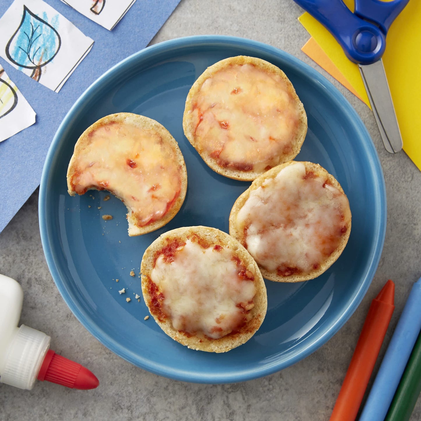 Annies Frozen Mini Pizza Bagels, Three Cheese, Snacks, 9 Ct, 6.65 oz