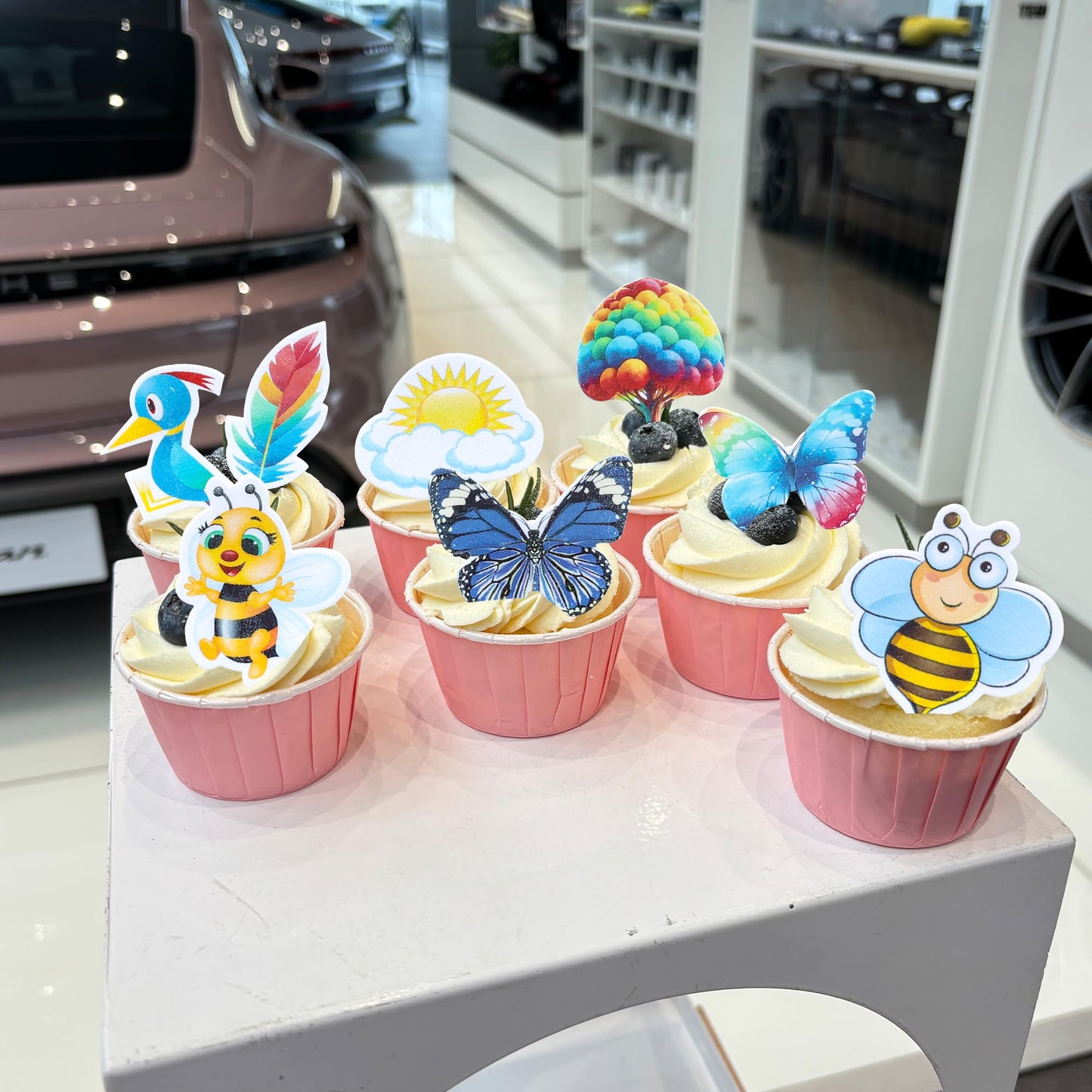 Gyufise 62Pcs Edible Butterfly Tree Cupcake Toppers Bee Bird Theme Birthday Cupcake Toppers Decorations Summer Hawaiian Cupcake