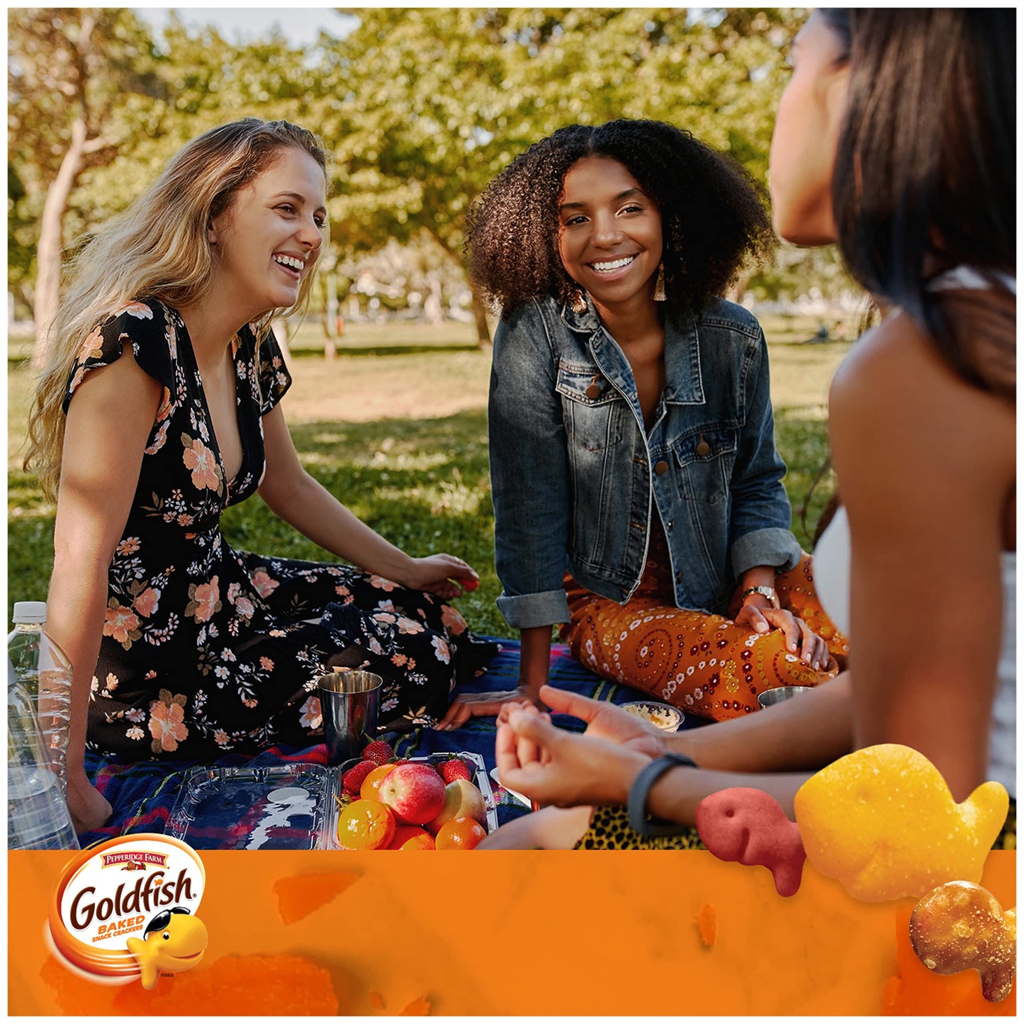 Goldfish Crackers Big Smiles Variety Pack With Cheddar, Colors, And Pretzels, Snack Packs, 30 Ct
