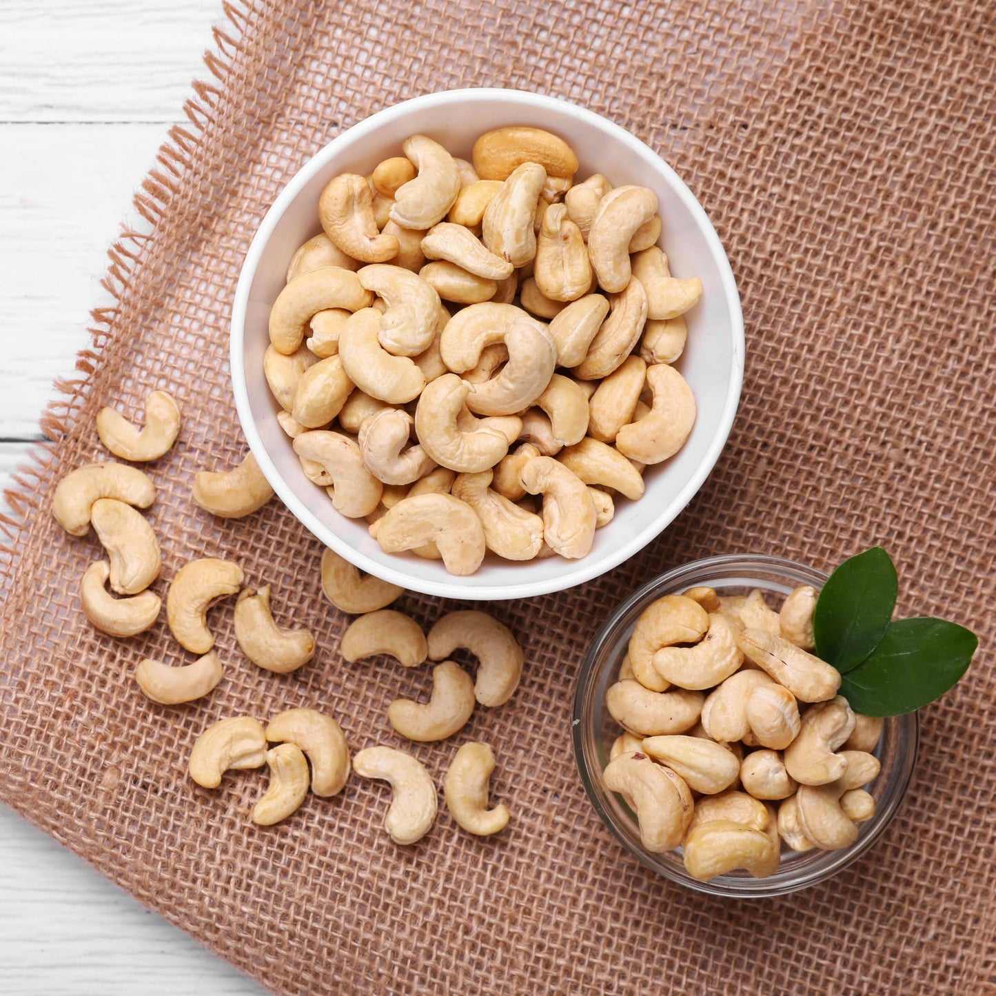 Yupik Roasted Unsalted Cashews, Butts, 2.2 Lb, Gluten-Free, Kosher, Vegan, Broken Nuts, Crunchy Cashew Pieces, No Added Salt, Li