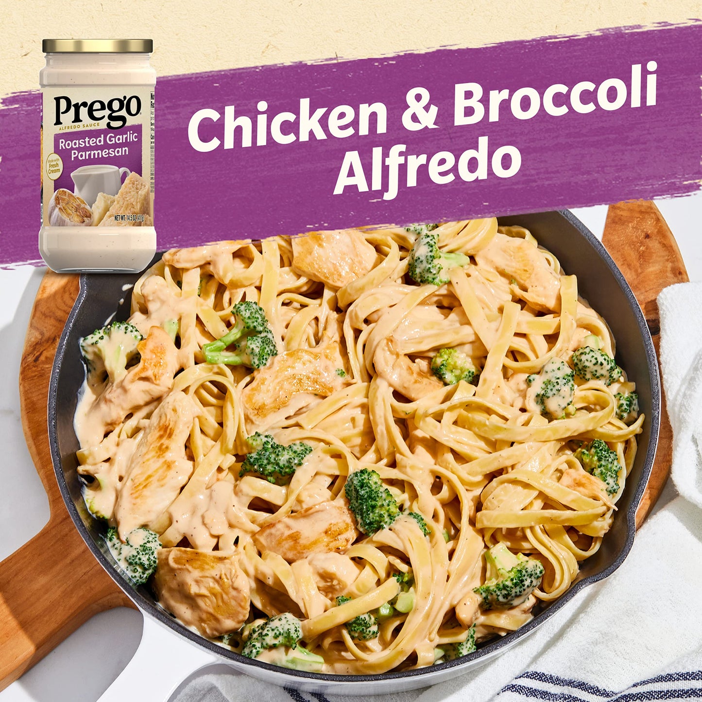 Prego Alfredo Sauce With Roasted Garlic And Parmesan Cheese, 14.5 Oz Jar (Case Of 12)