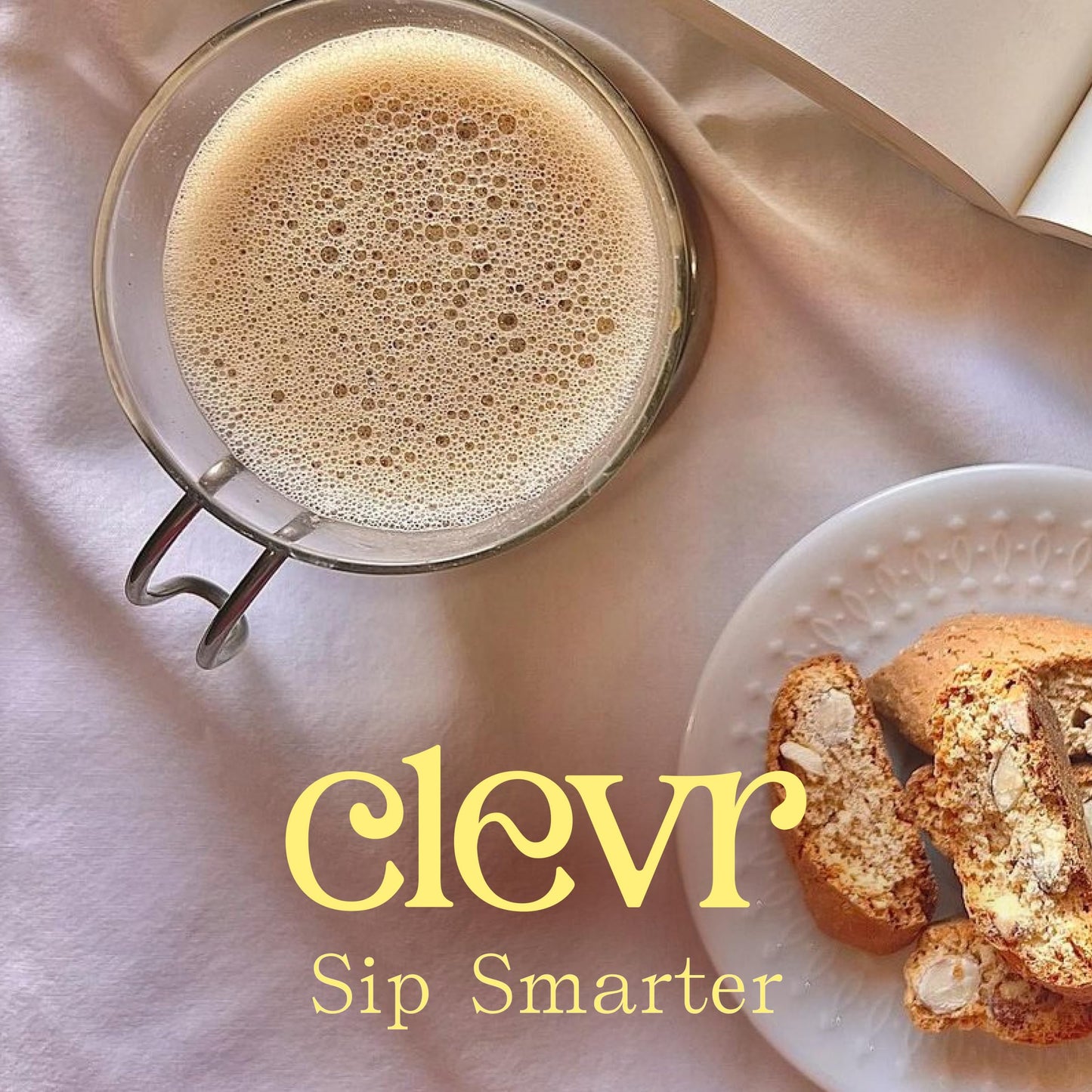 Clevr Blends London Fog Latte, Vegan, Earl Grey Instant Tea Mix, Superfood Powder Blend With Oat Milk, Black Tea, Reishi Mushroo