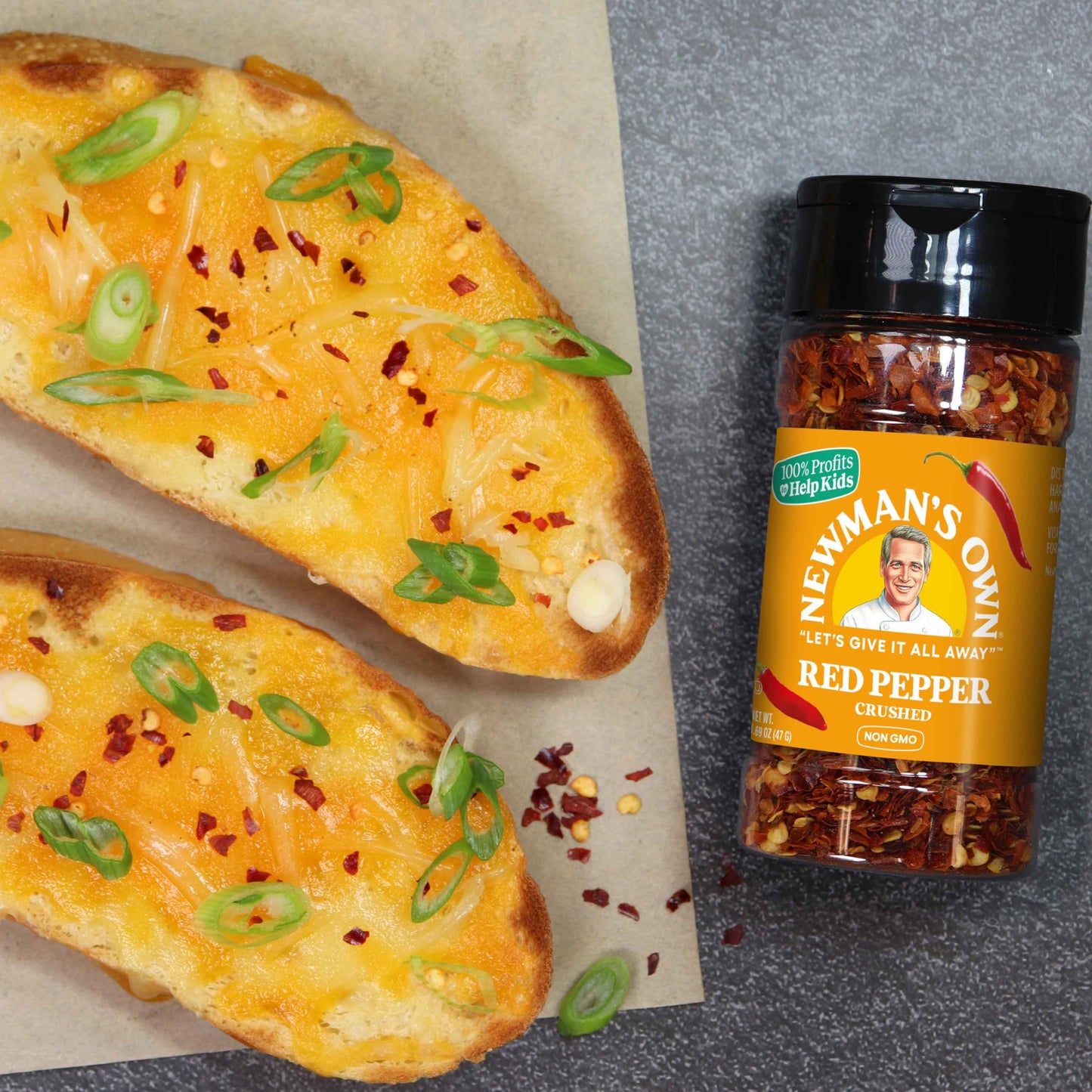 Newman'S Own Crushed Red Pepper, Perfect For Pizzas, Sauces, Pastas, Non-Gmo, 1.69 Ounce Bottle