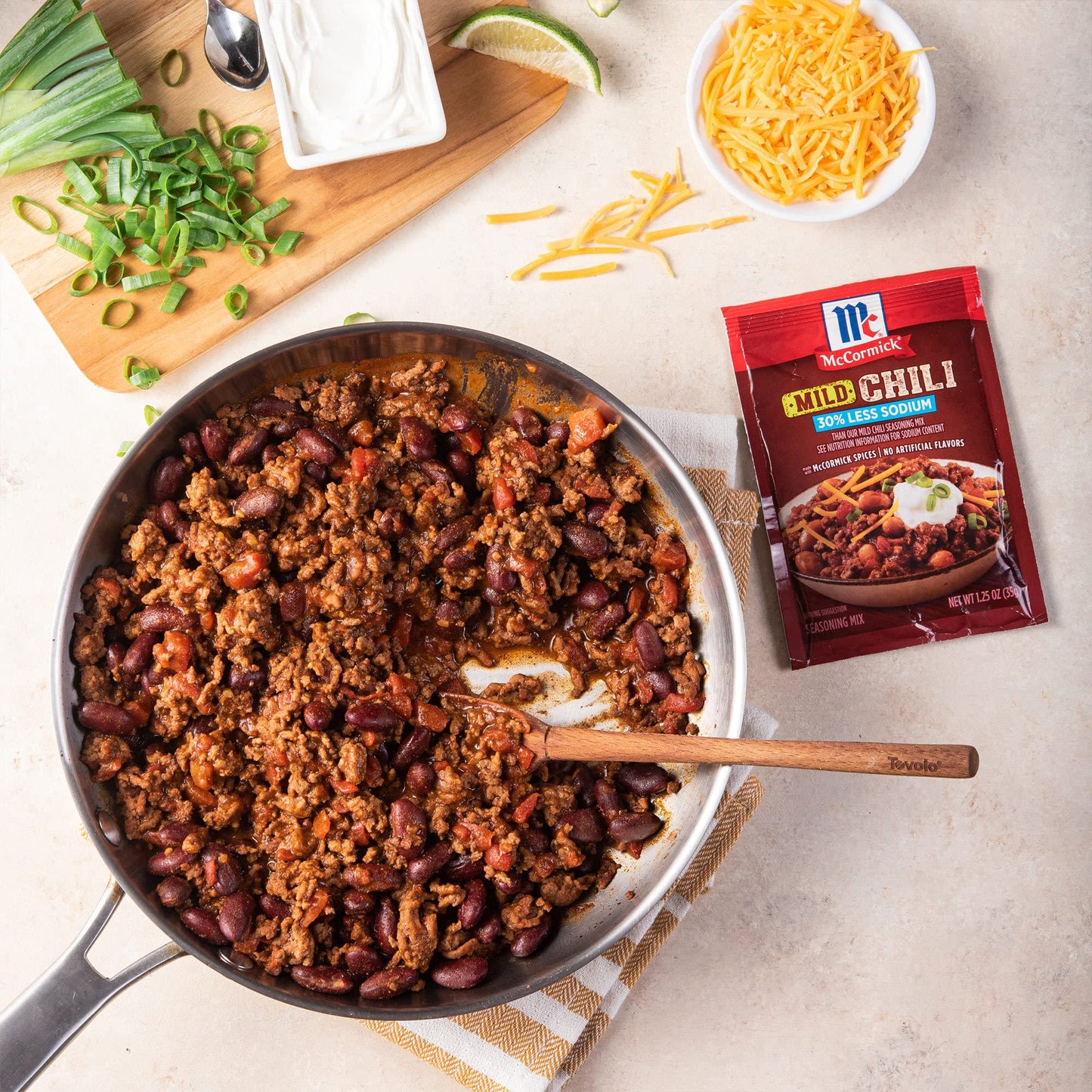 McCormick, 30% Less Sodium Mild Chili Seasoning Mix, 1.25 Oz