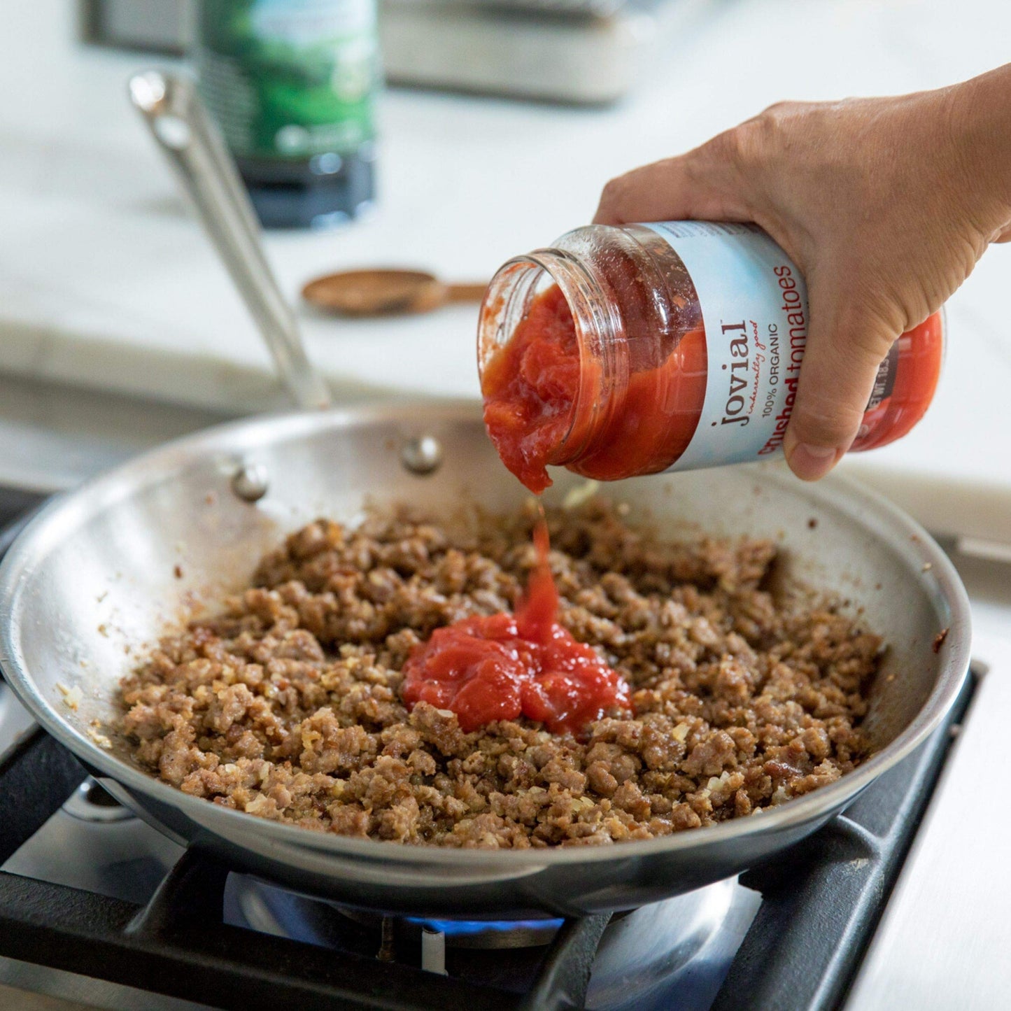 Jovial Crushed Tomatoes - Organic Tomatoes, Non-GMO, USDA Certified Organic, No Additives, BPA-Free, No Added Sugar, No Salt Add