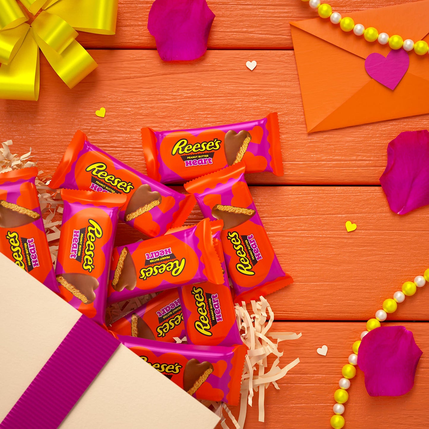 Reeses Milk Chocolate Peanut Butter Hearts, Valentines Candy Packs, 1.2 oz (6 Count)