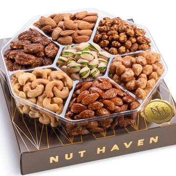Nut Haven Thanksgiving Nuts Gift Basket - Assorted Sweet & Roasted Gourmet Nuts - Large Size - Brown Color