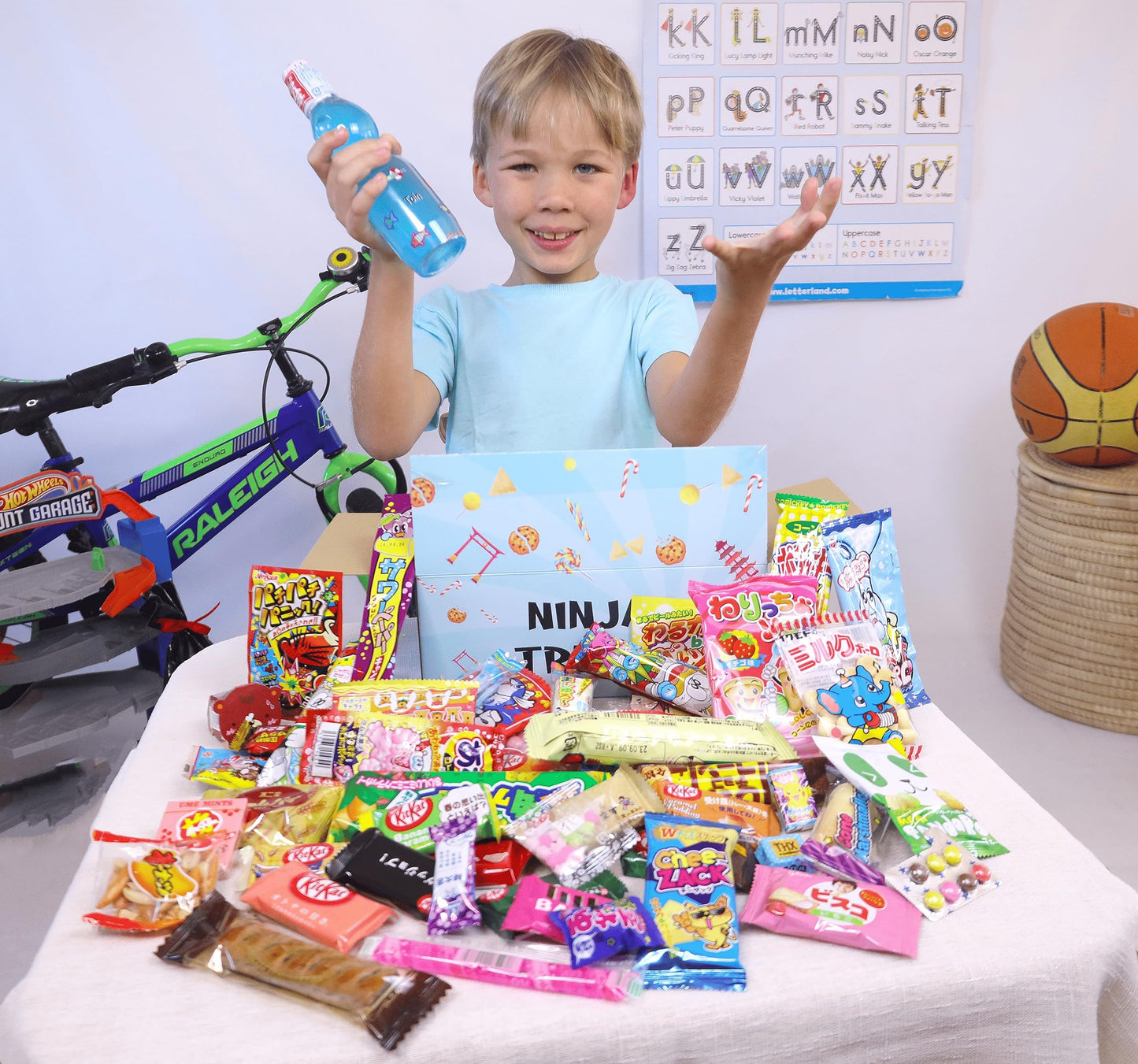 51 Japanese Snacks Box 40 Japanese Candy And 10 Japanese Kitkat Assortment 1 Ramune Bottle
