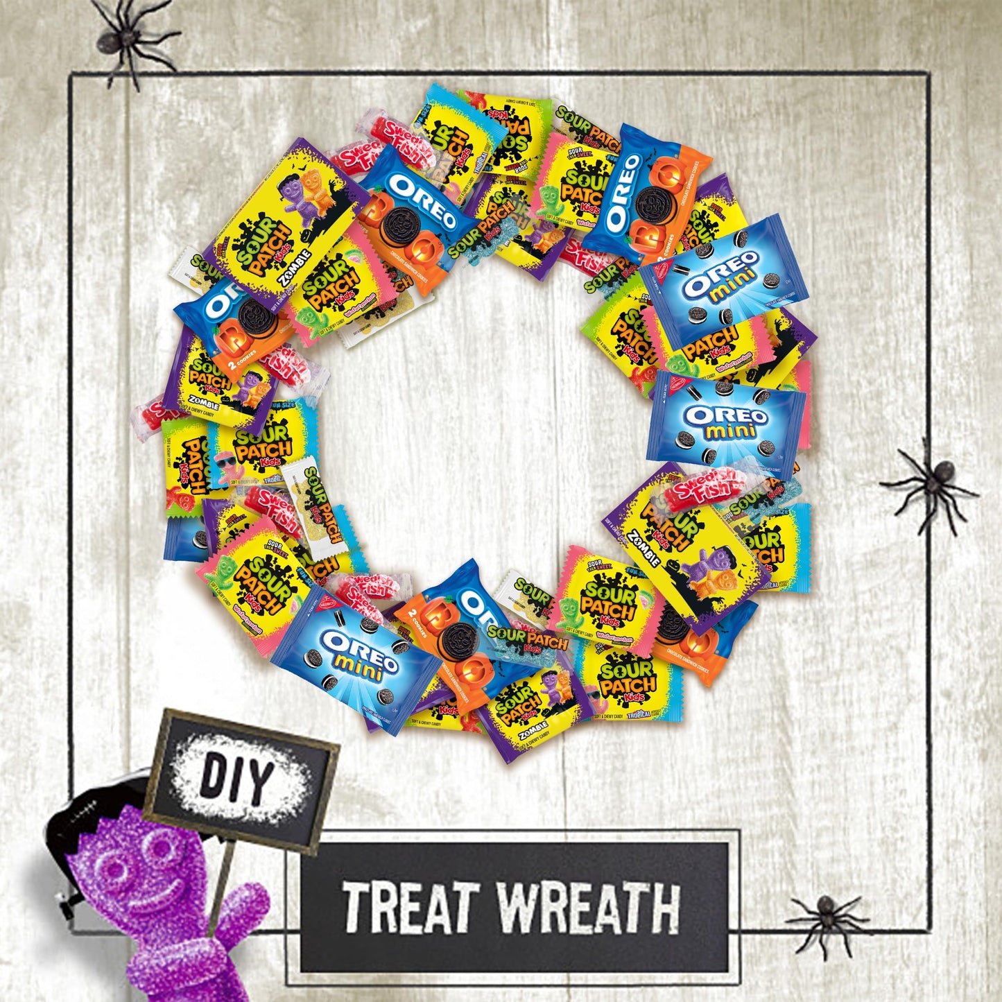 SOUR PATCH KIDS Orange & Purple Halloween Candy Lollipops with Sour Candy Dipping Powder, 20 Lollipops