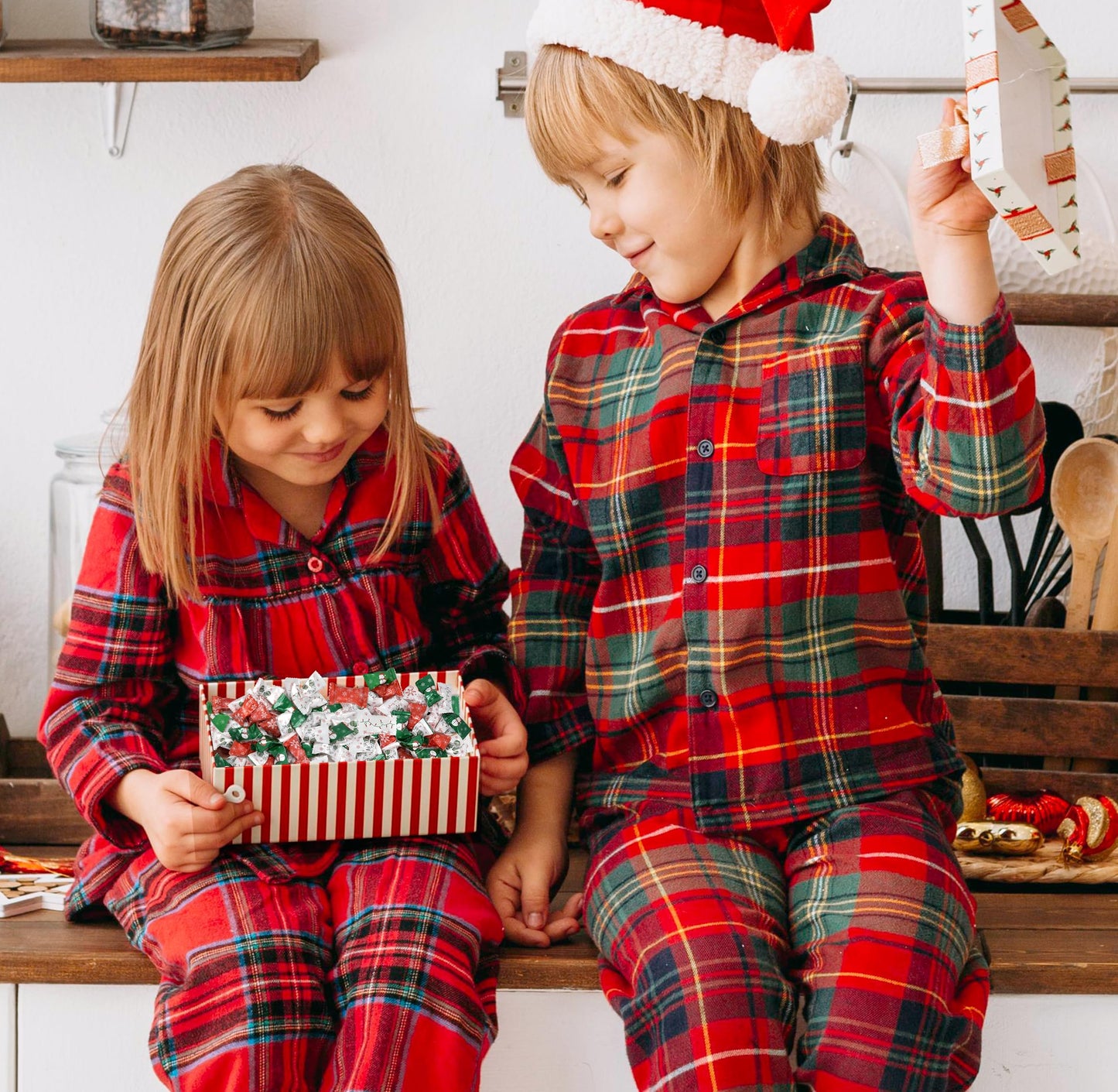 Gift Boutique Christmas Butter Mint Candies Bags 100 Count Individually Wrapped Mints Candy 13 Ounce Bags (368 g) Goodies Treat