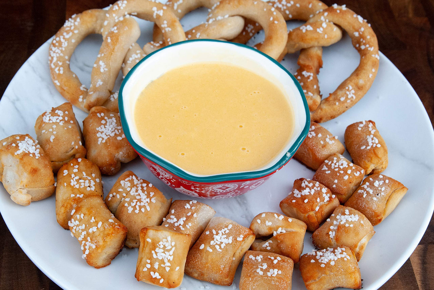 Moms Place Gluten-Free Soft Pretzel Making Kit, Sea Salt, 13.3 oz, Non-GMO, Easy to Make, 24 Servings