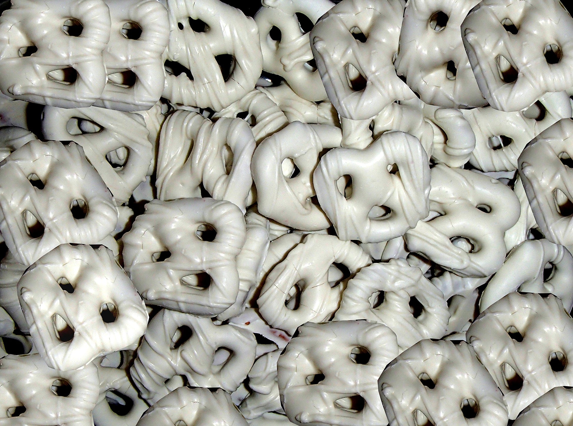 Guittard Chocolate Mini Pretzels Frosted White 1 Pound ( 16 OZ )