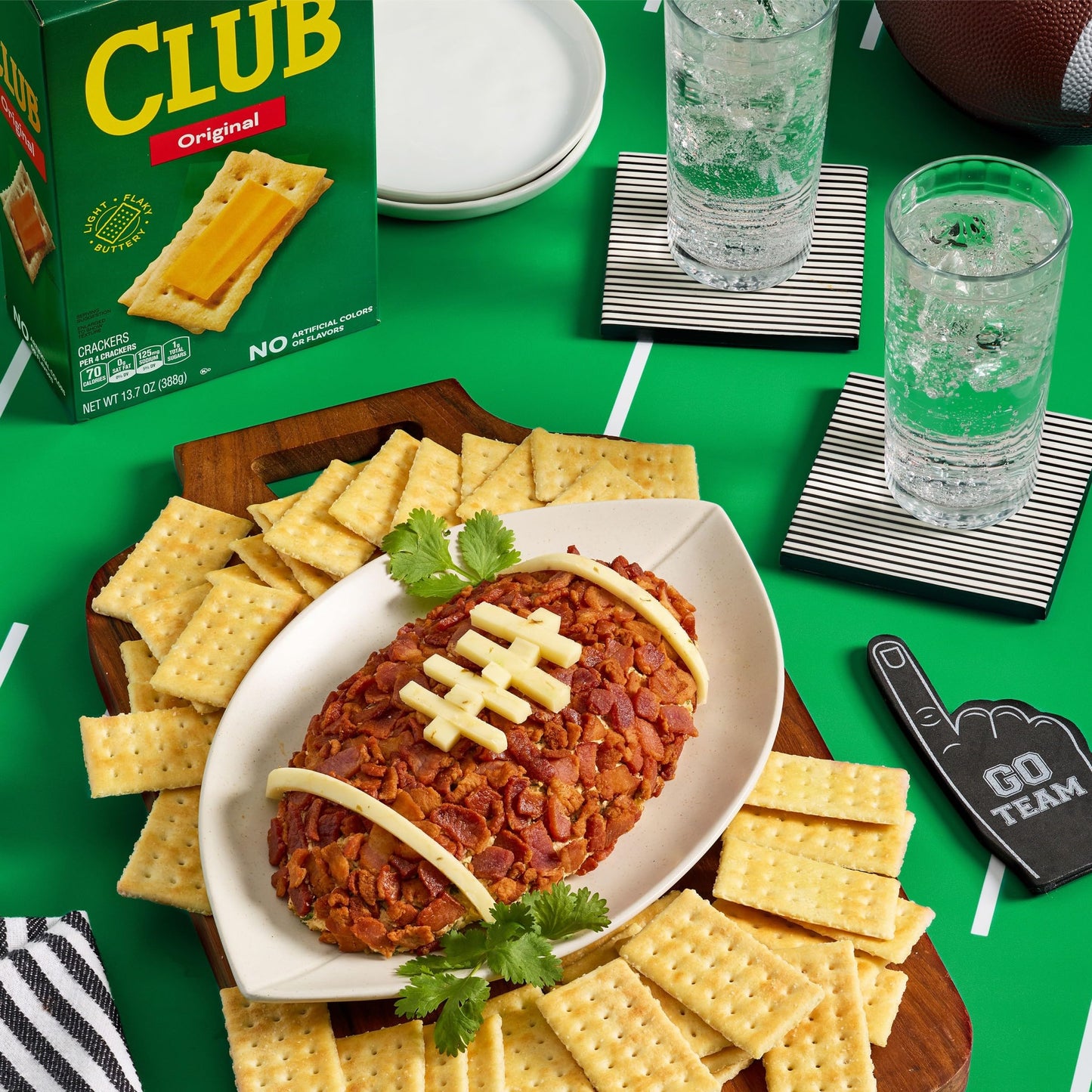 Club Snack Stacks Crackers, Lunch Snacks, Family Size, Original, 18.8oz Box (9 Stacks)