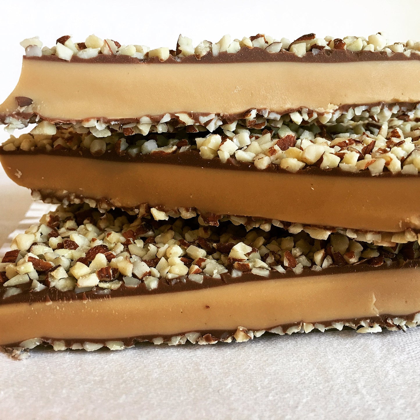 Aunt Mae'S Sweet Tooth English Toffee 8 Oz. Box (Click Here To Find The Other Flavors) (Milk Chocolate)
