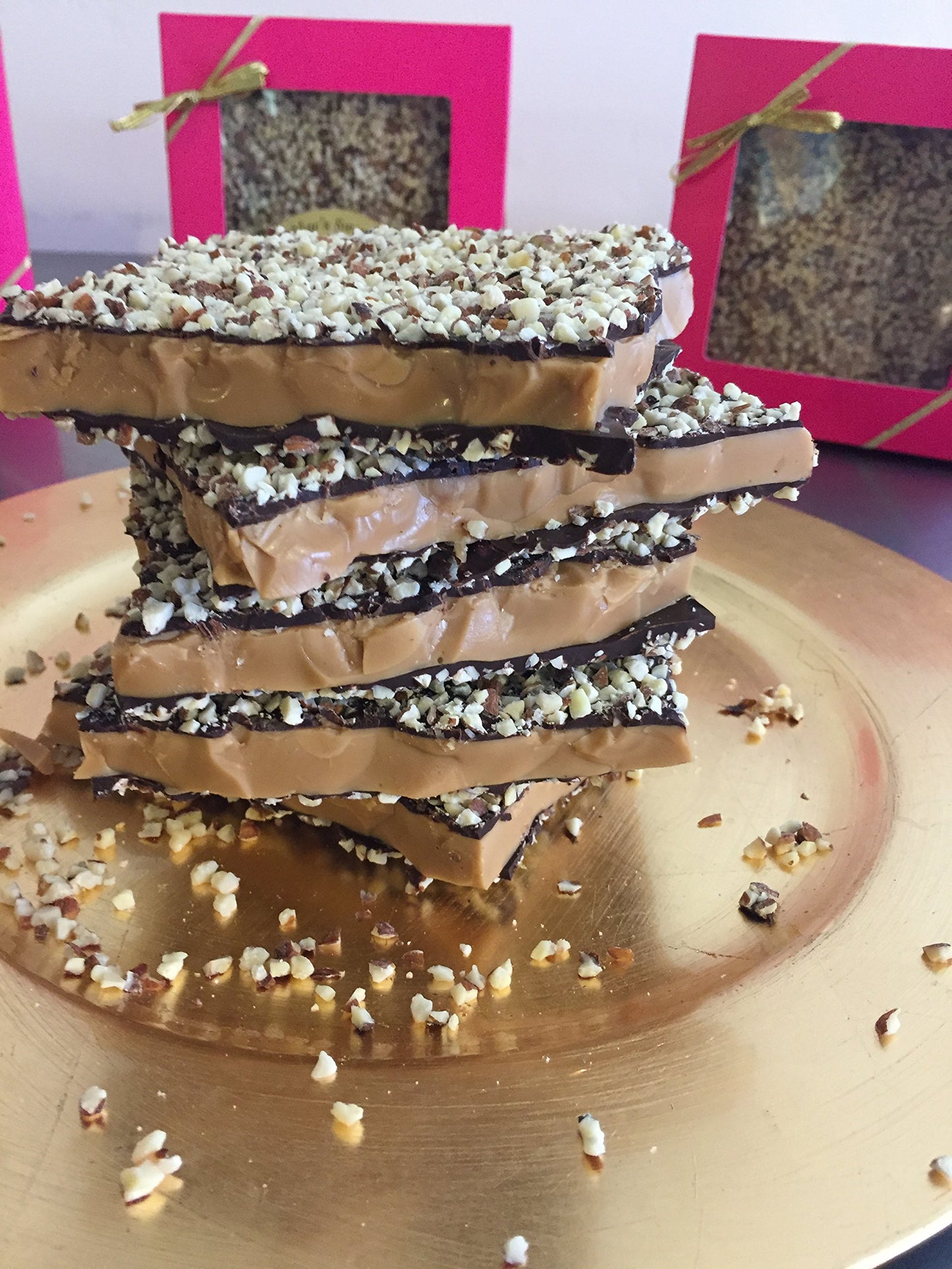 Aunt Maes Sweet Tooth English Toffee, Dark Chocolate with Sea Salt, 8 oz Box