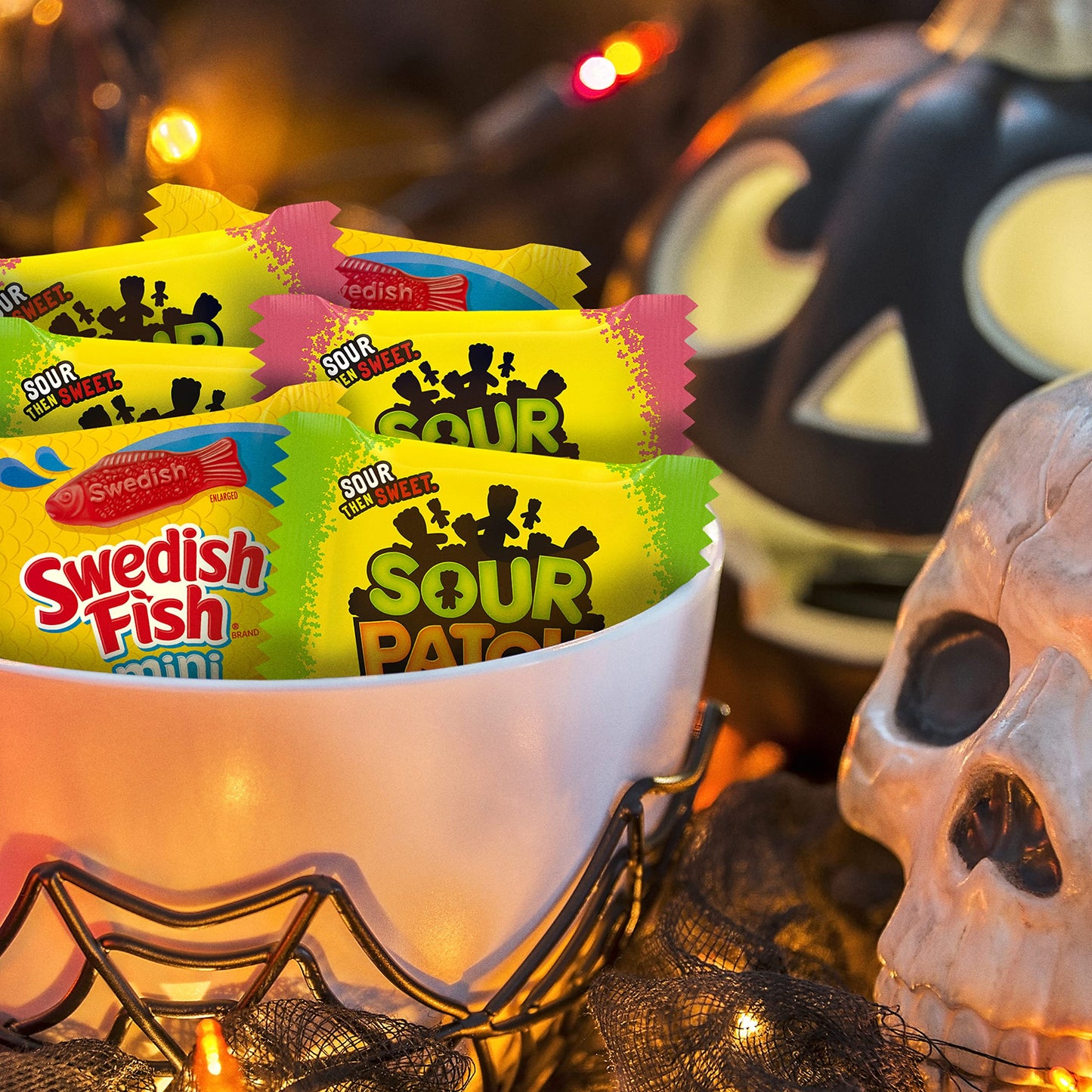 Sour Patch Kids & Swedish Fish Mini Halloween Candy Variety Pack, Bulk Candy, 100 Trick Or Treat Bags