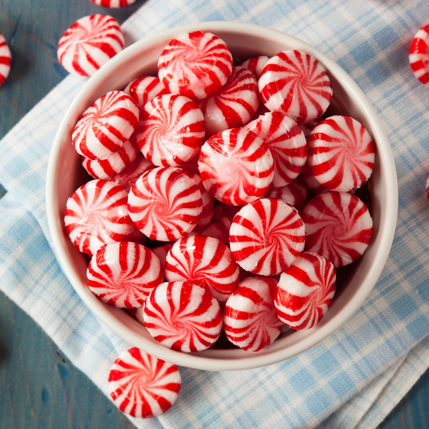 Peppermint Candy Starlight Mints - 5 Pounds Bulk Individually Wrapped - Classic Holiday Candies - 430 Pieces