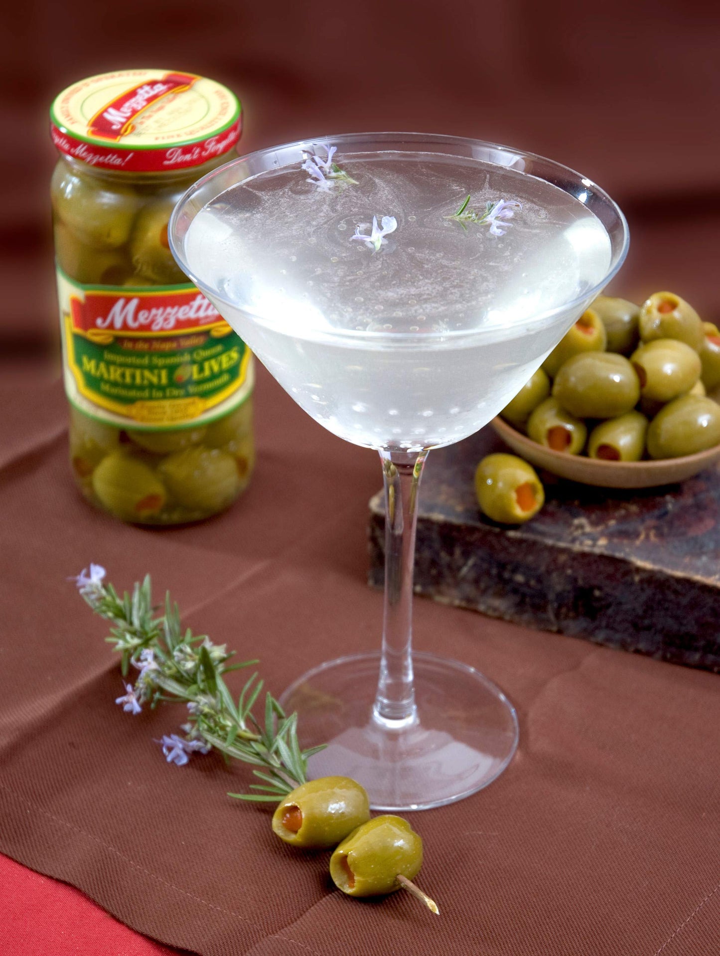 Mezzetta Spanish Queen Martini Olives, Marinated with Dry Vermouth, 10 oz