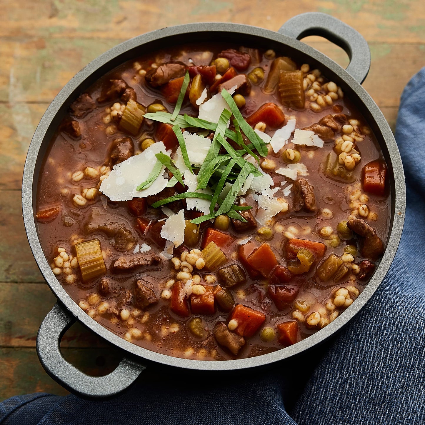 Progresso Traditional Beef Barley Soup, Ready to Serve, 19 oz. (Pack of 12) - Convenient and Delicious Meal Option