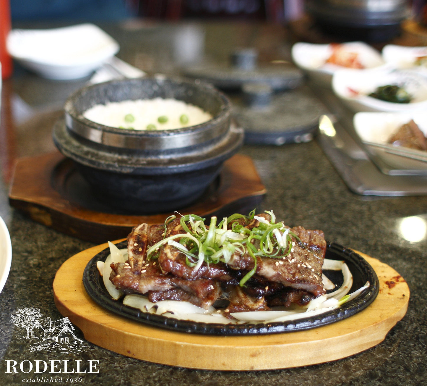 Rodelle Toasted Natural Sesame Seeds, 18 Oz (Packaging May Vary)